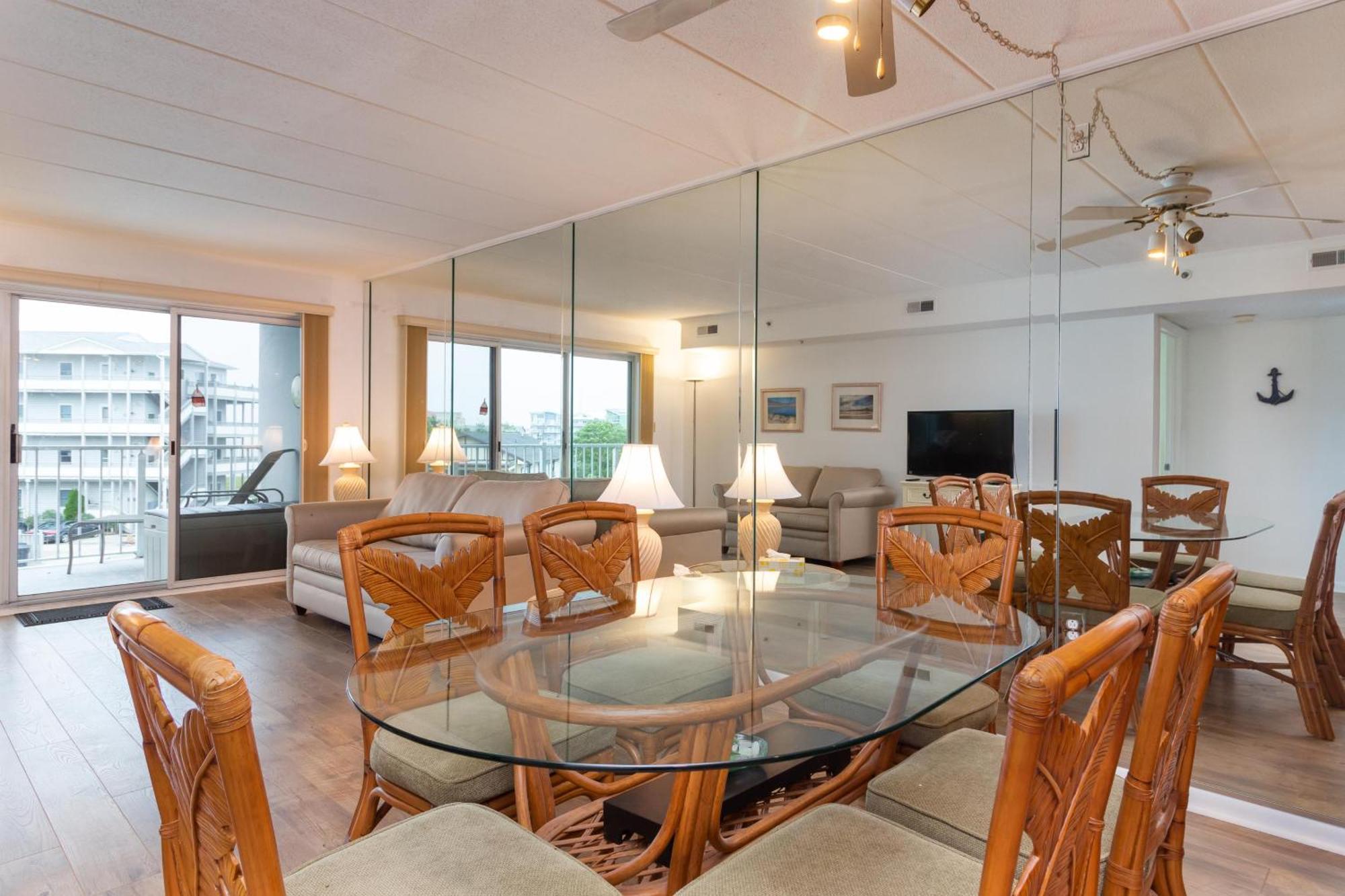 Triton's Trumpet Treat Holiday home