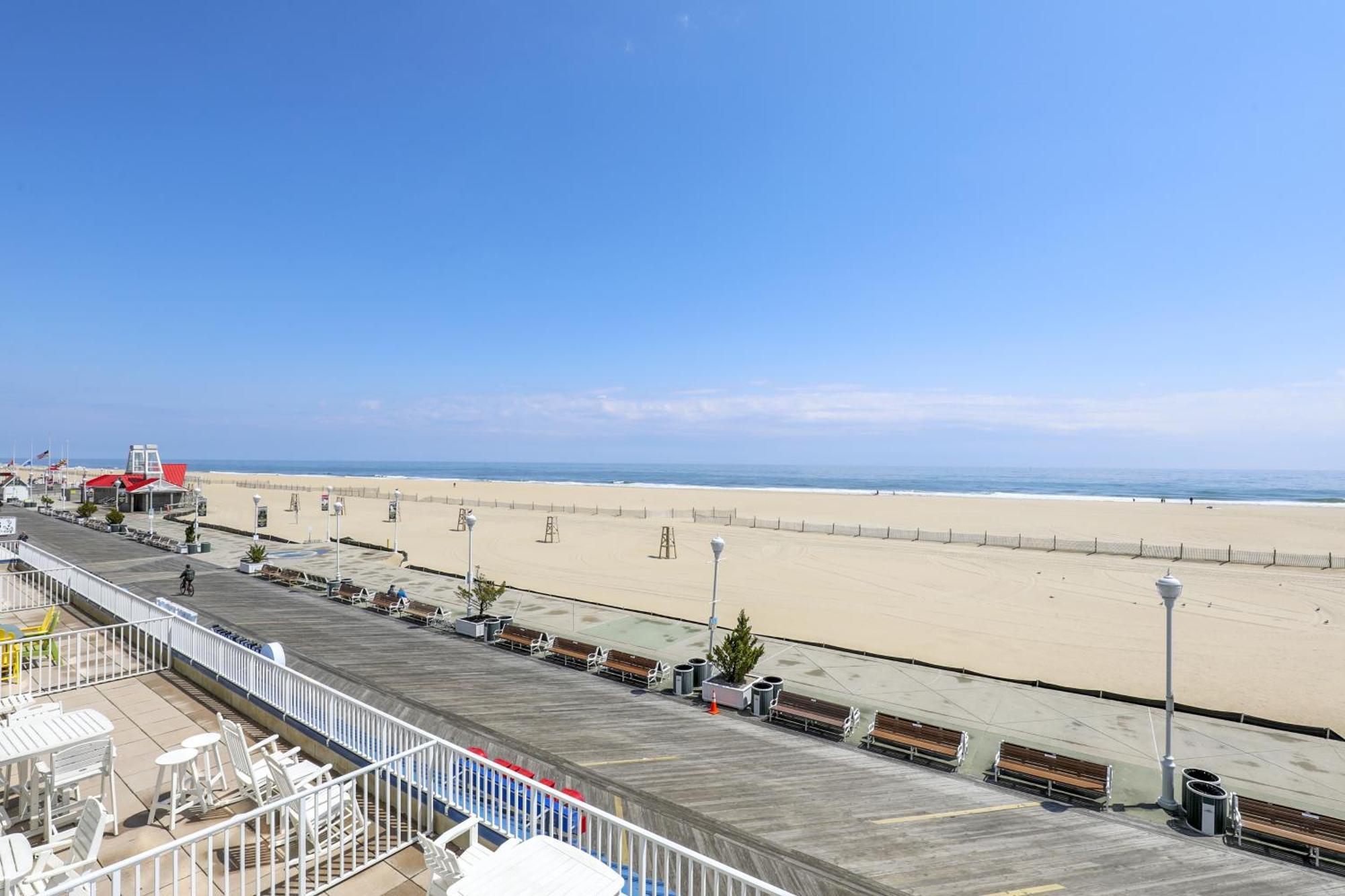 Belmont Towers I * Ocean City