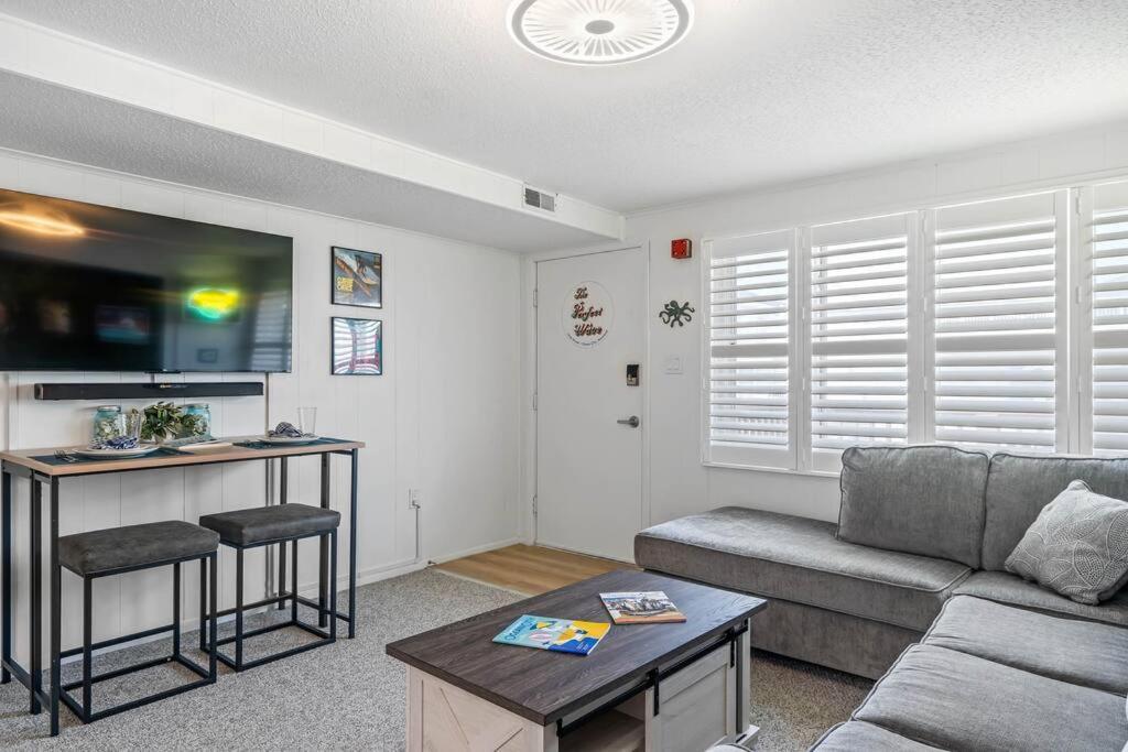Perfect Wave-100 Steps To Sleeps 4 Ocean City