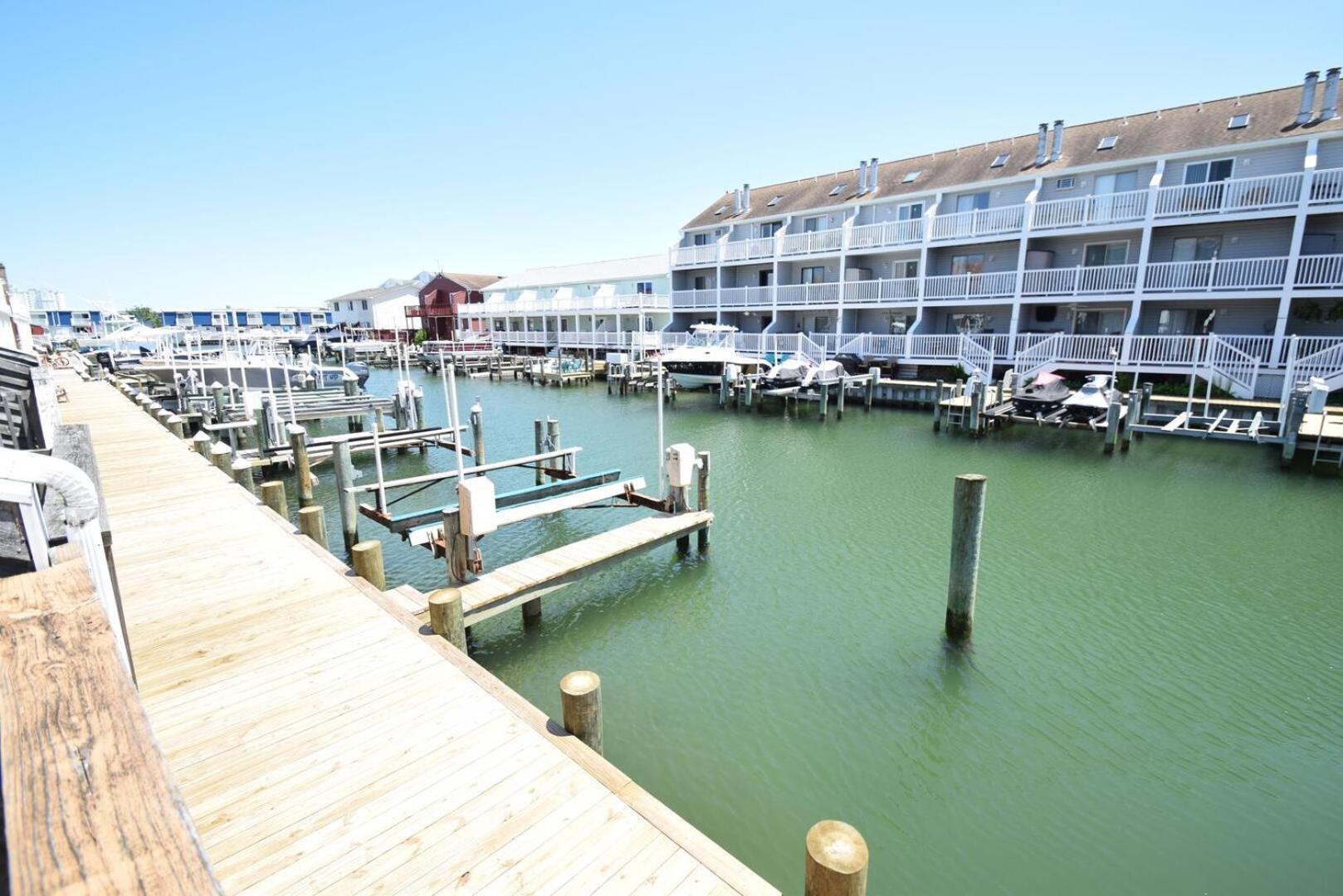 Crab Harbour 4
