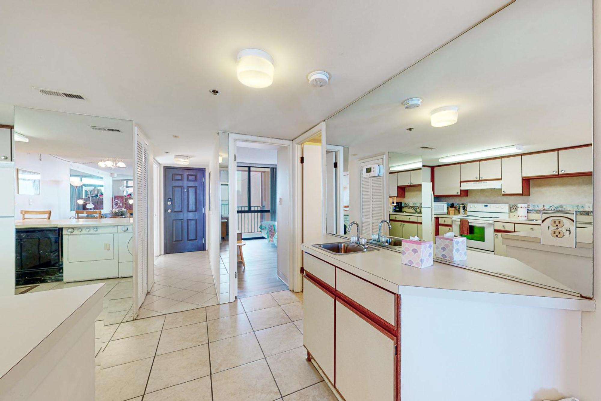 Pointe On The Bay Apartment *
