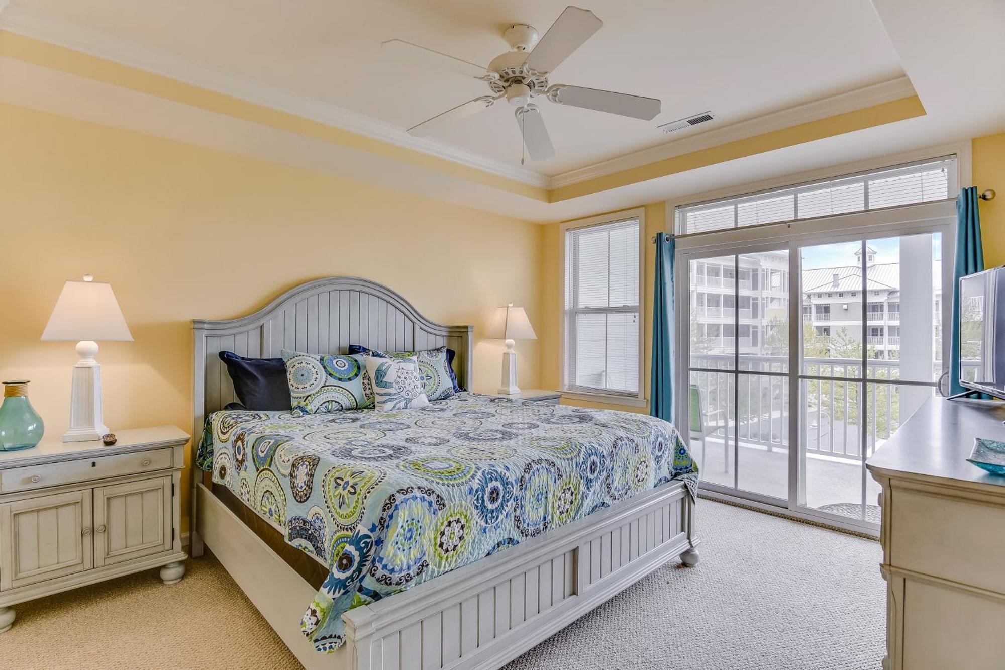 Sunset Island Apartment