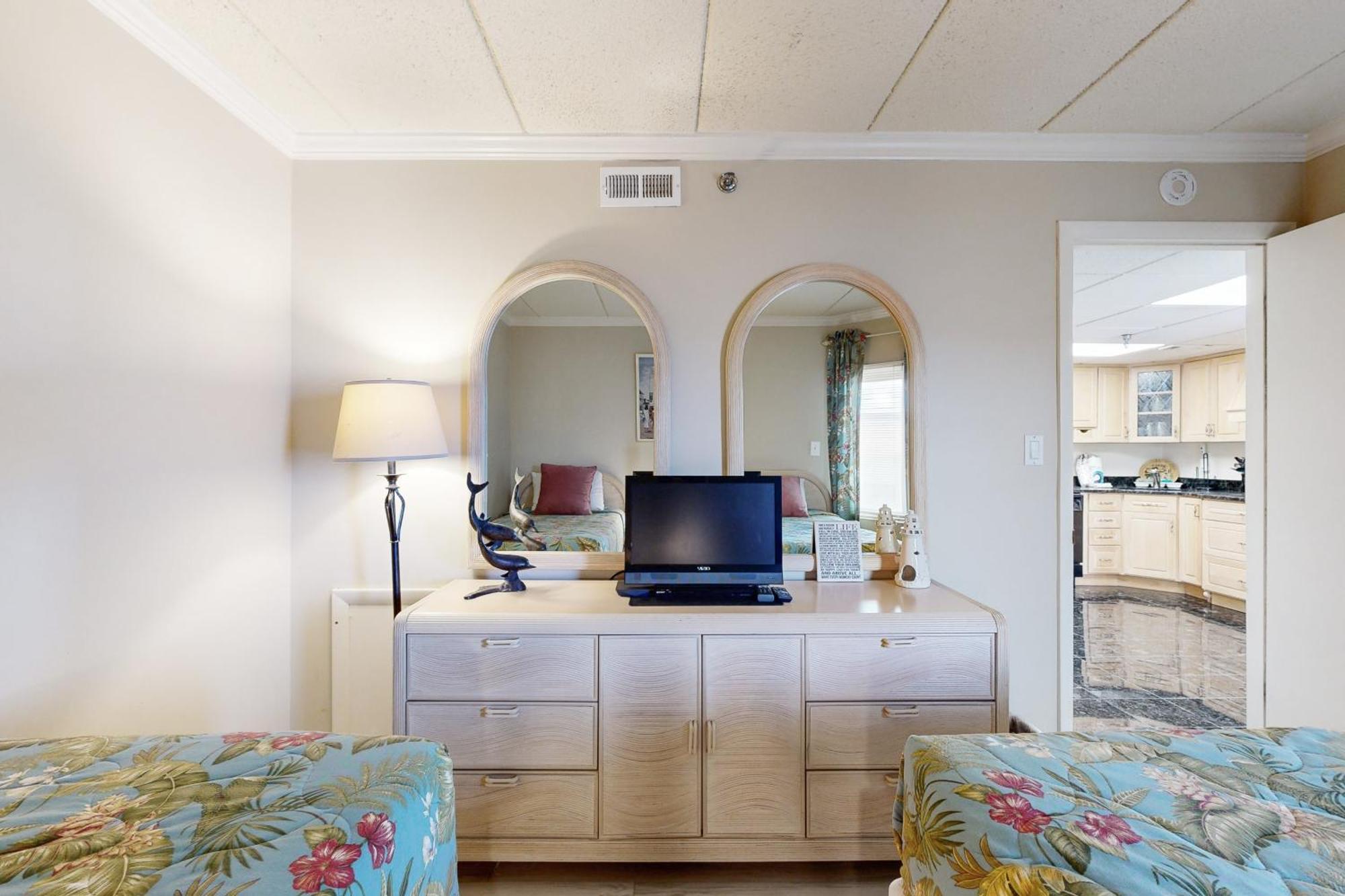 Waikiki Apartment *