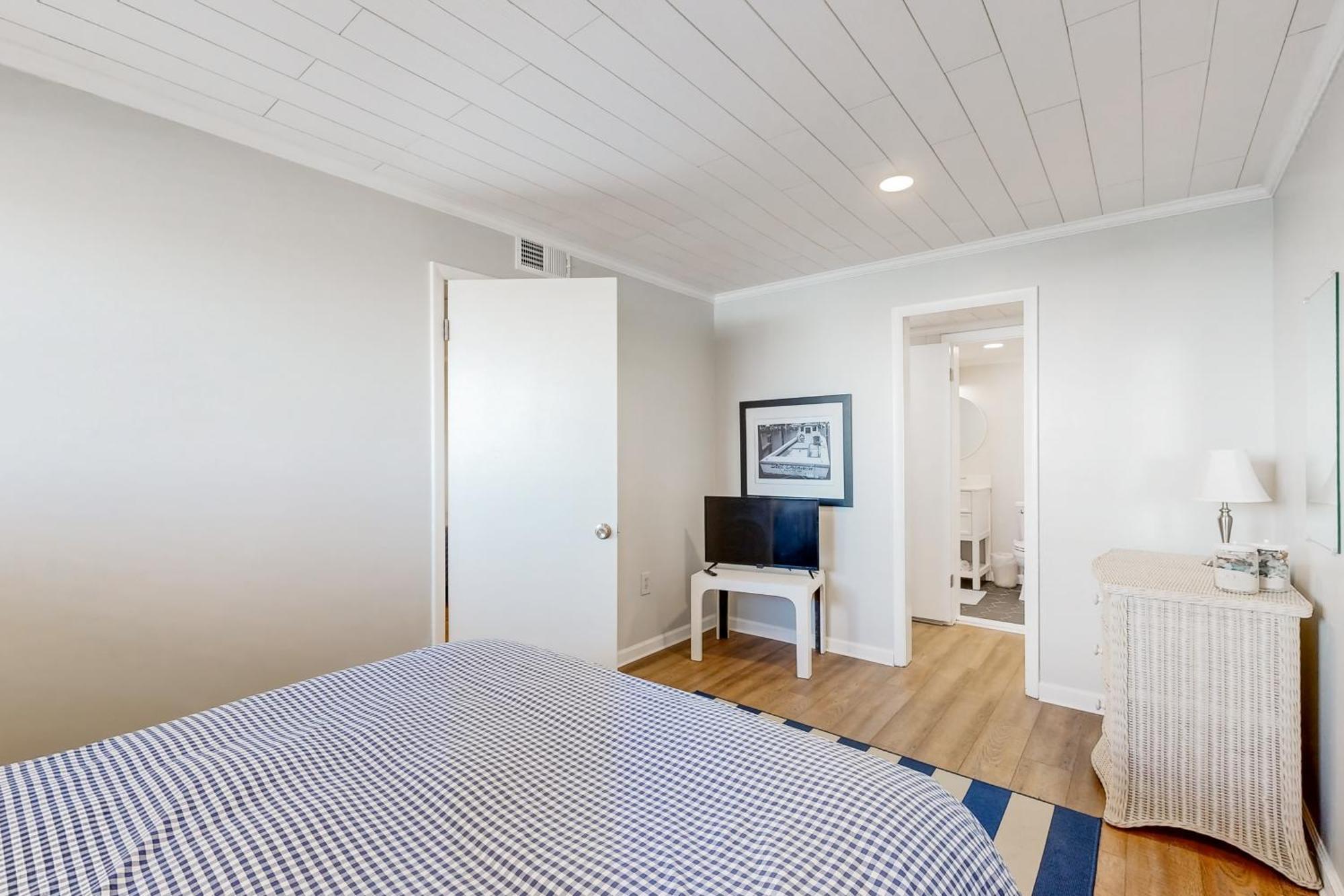 Camelot Unit# 204a * Ocean City