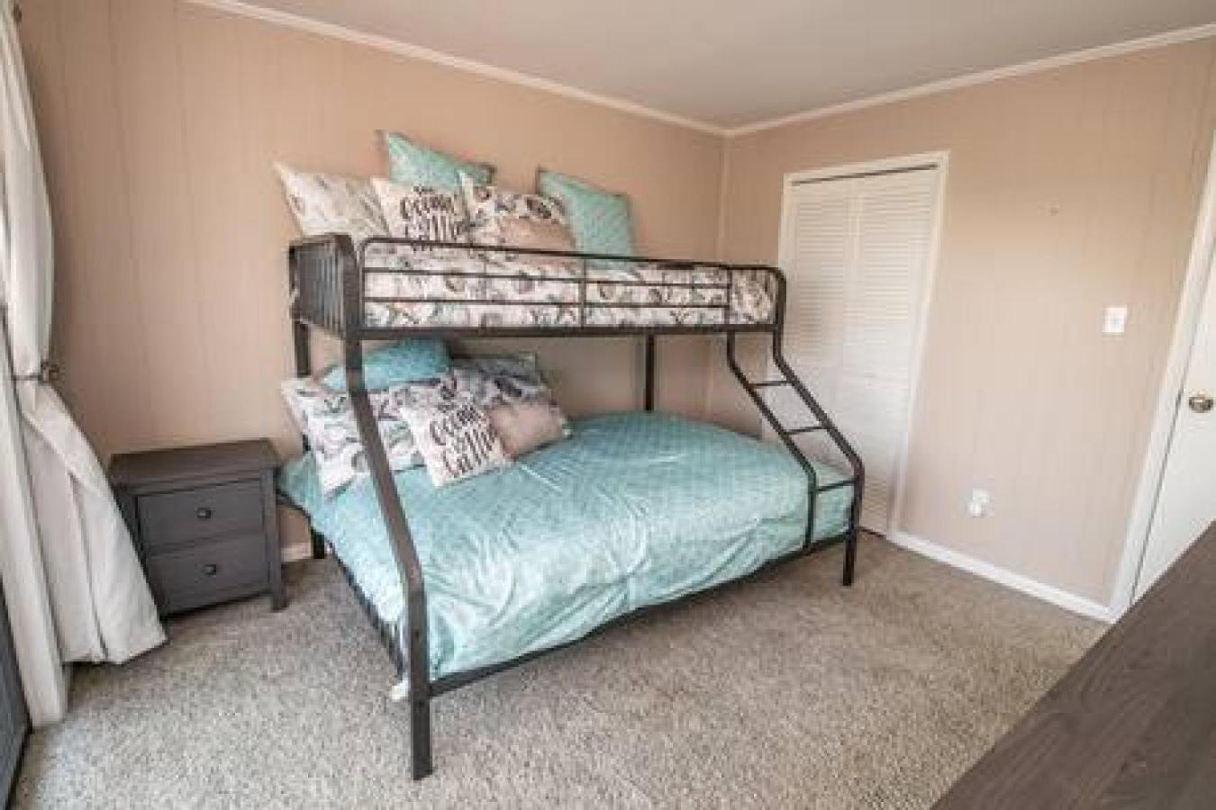 Waterfront 3 Bedroom Townhouse In Ocmd Holiday home Ocean City
