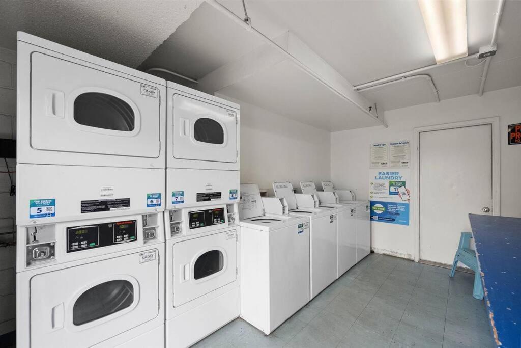 Updated Charming Studio,steps To Beach,outdoor Pool * Ocean City