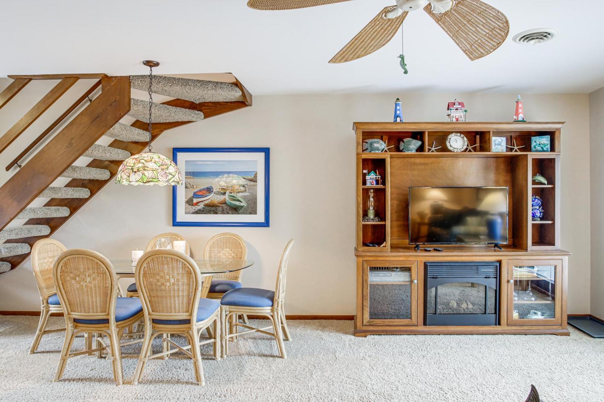Ocean Getaway, Steps To The Boardwalk! Holiday home Ocean City