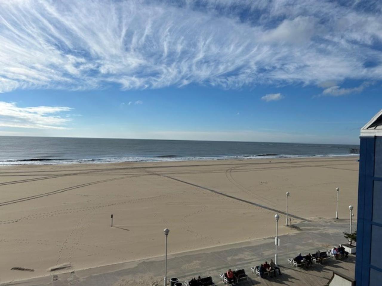 Direct Oceanfront On The Boardwalk At 1st Street, 302, Kitchen, Pool, Gym, Parking * Ocean City