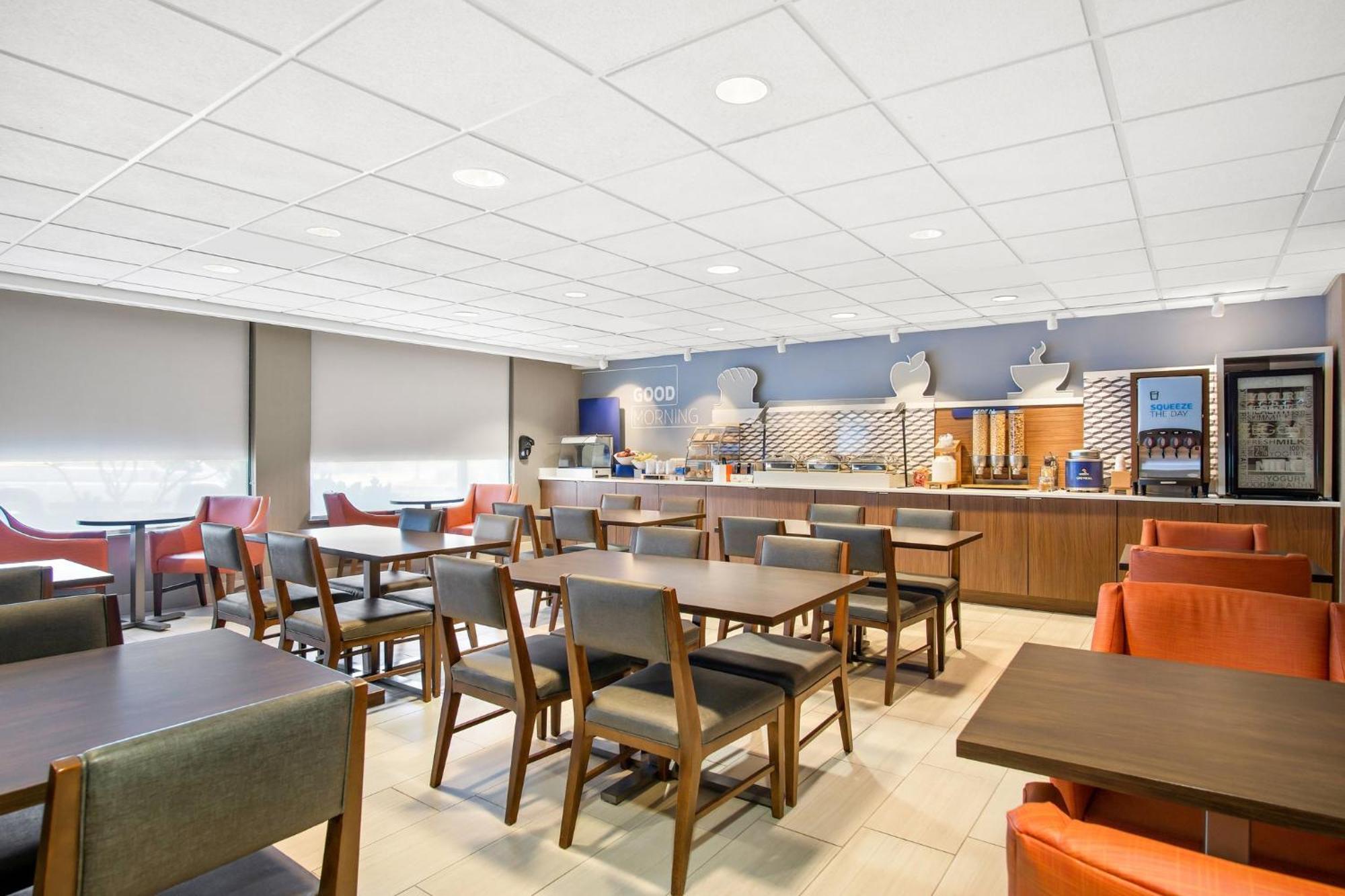 Resort Express & - Ocean By Ihg 3*