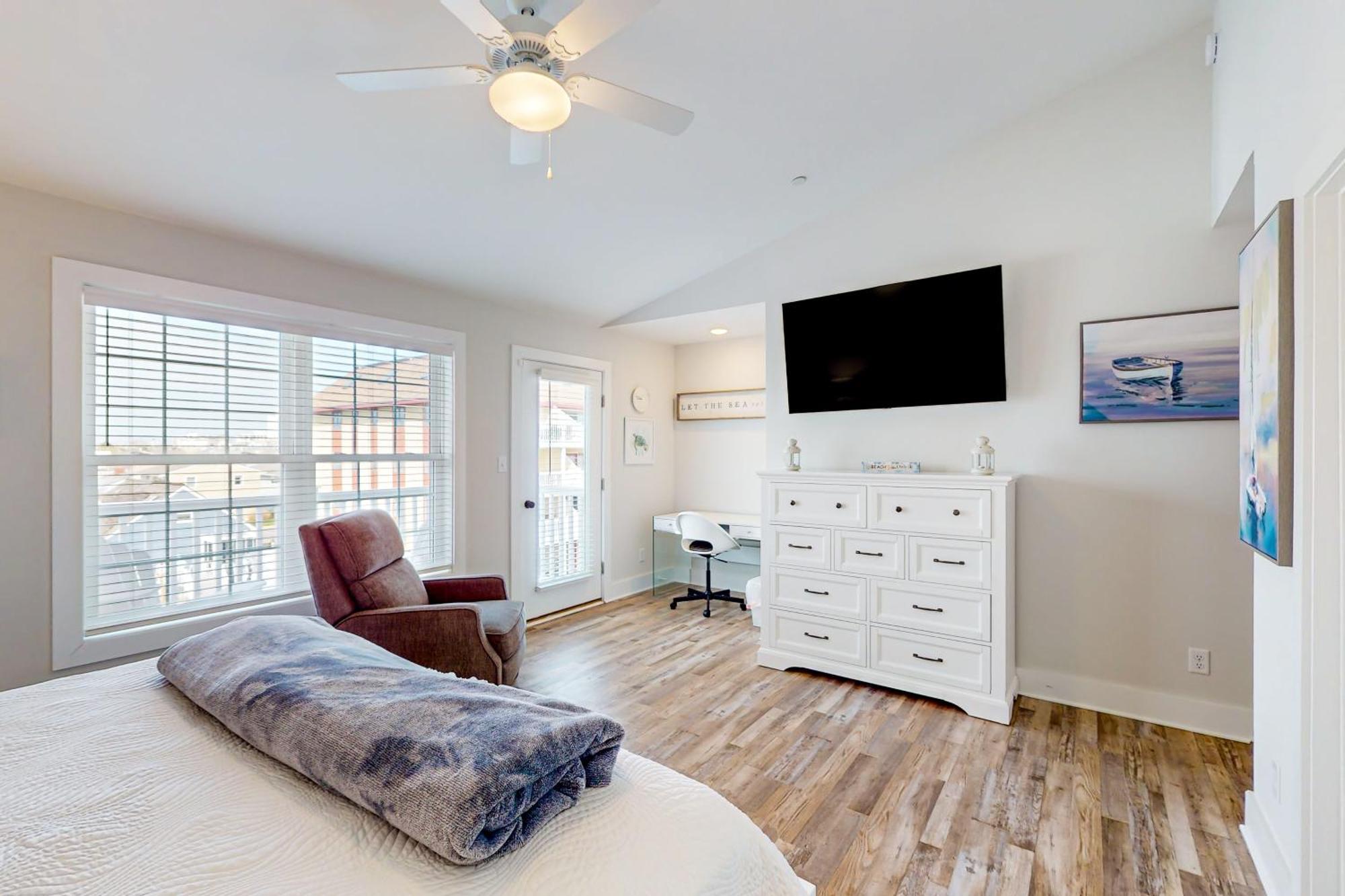 Island Cove C