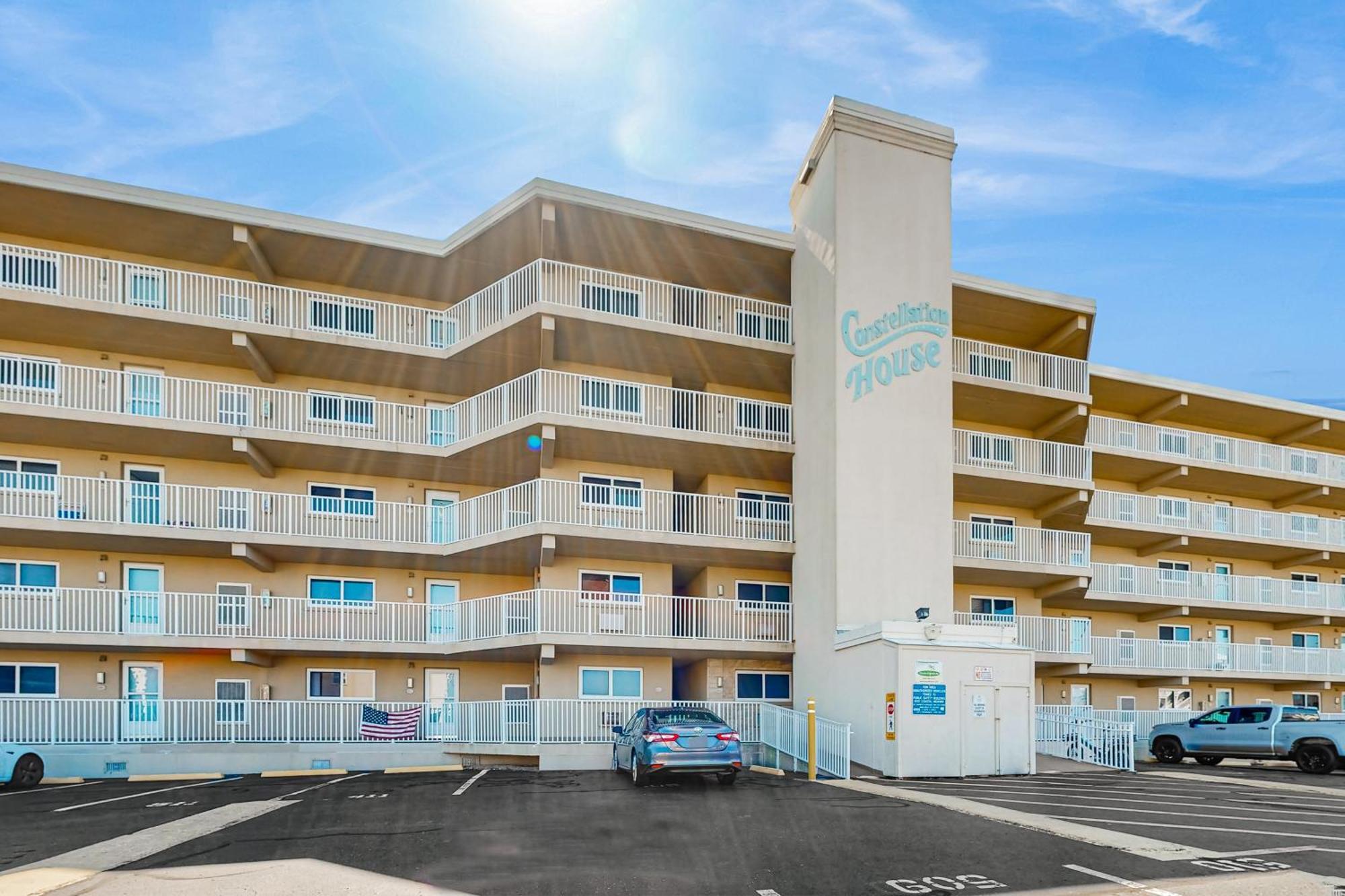 Constellation House 407 *