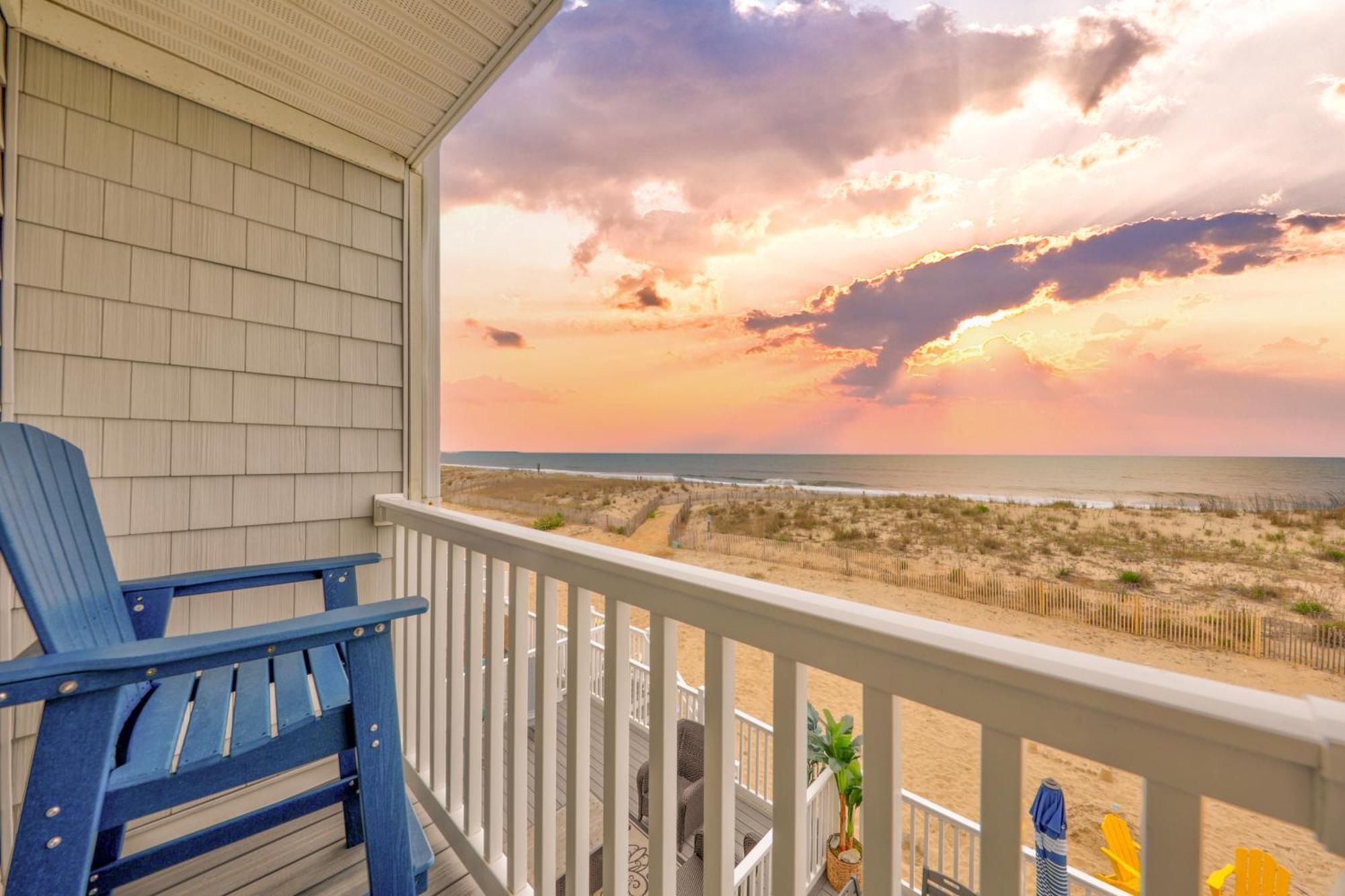 New Oceanfront 4br 4ba Sleeps 20 With Game Holiday home Ocean City