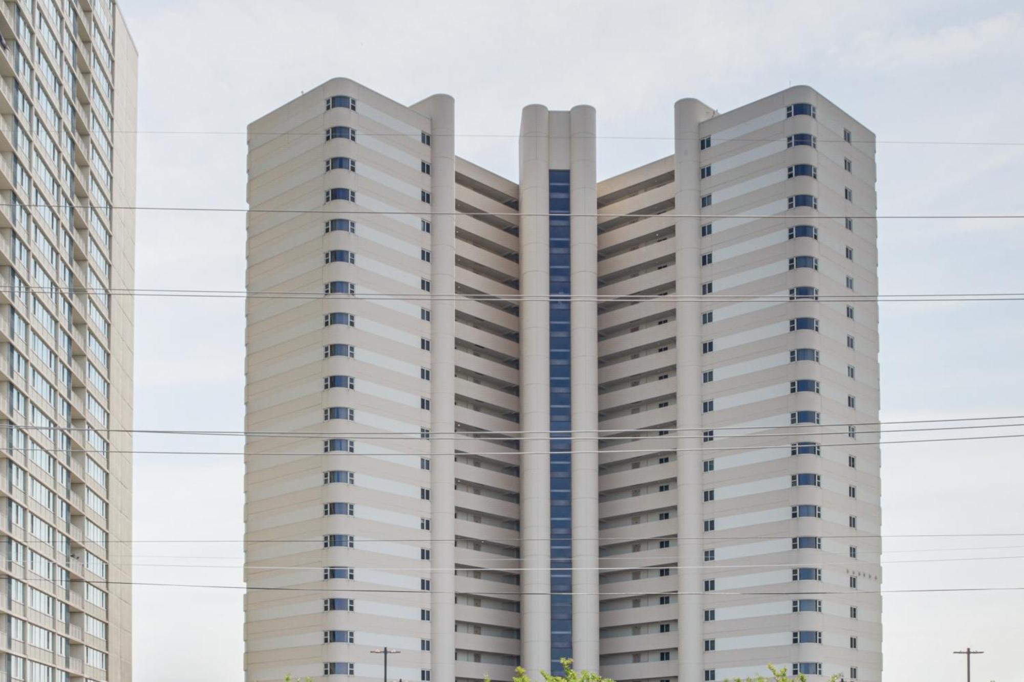 With Balcony And Direct Beach Access! Ocean City