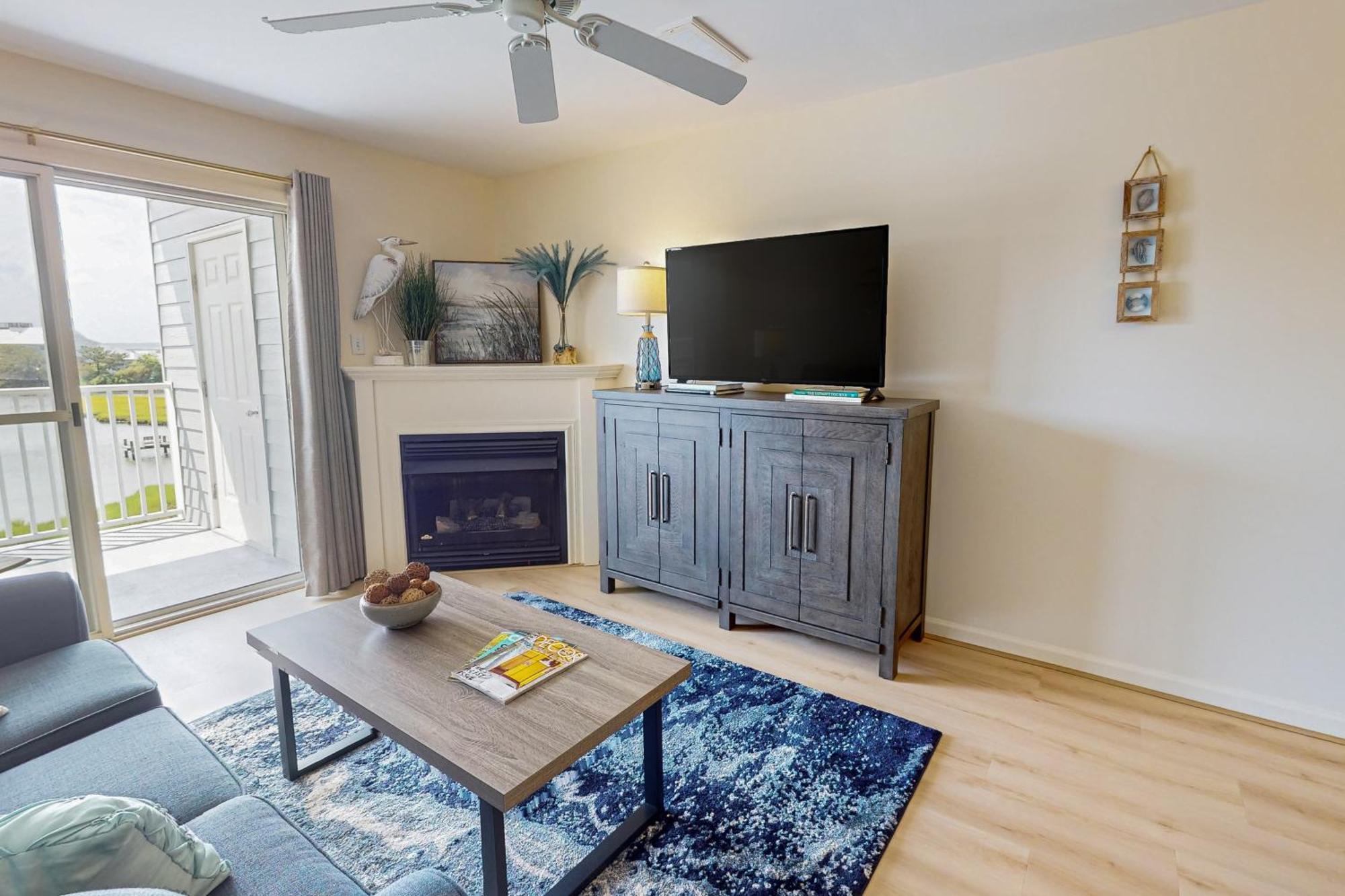 Oasis On The Bay Unit 210 Apartment