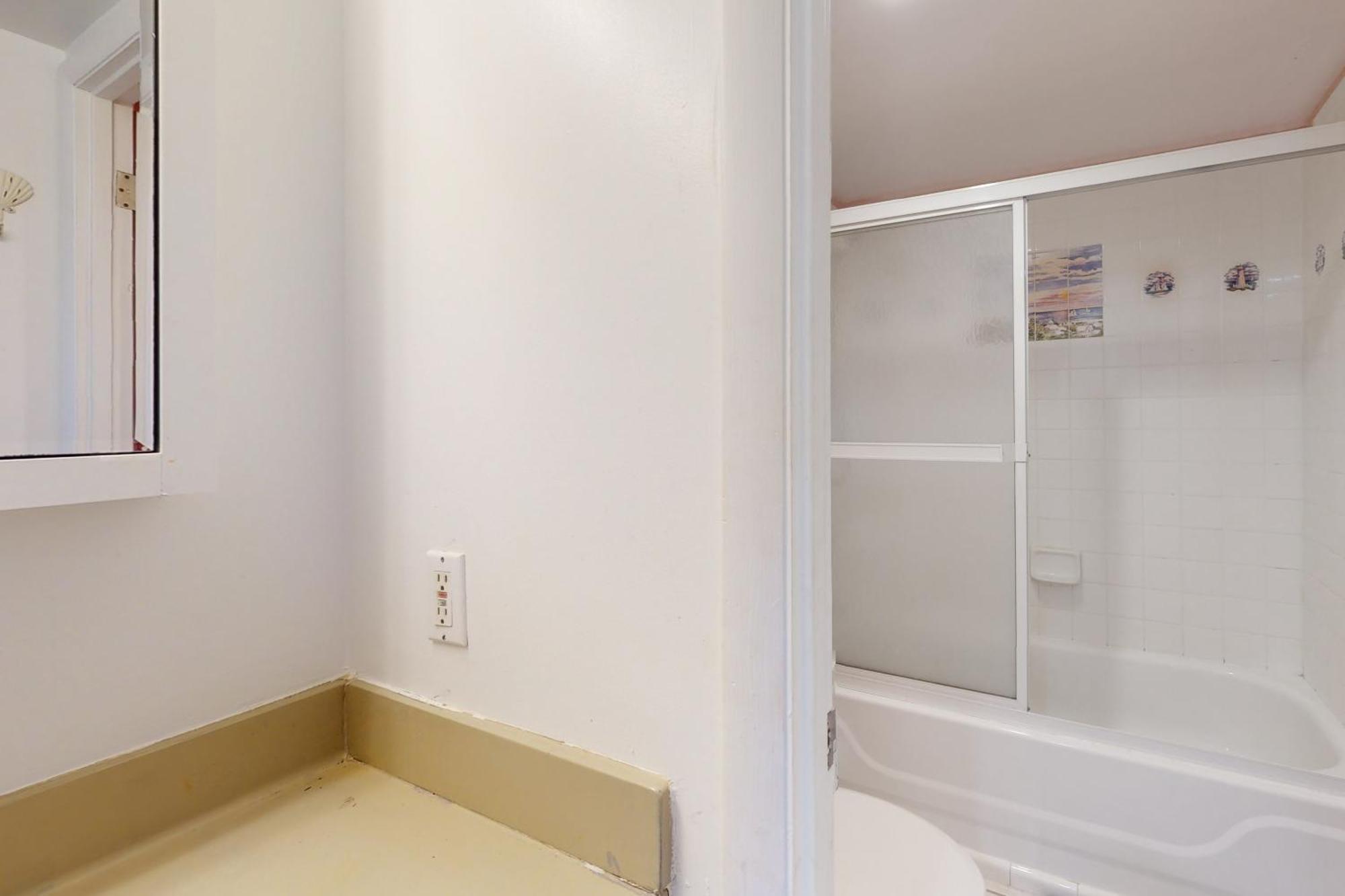 Golden Sands 202 Apartment *