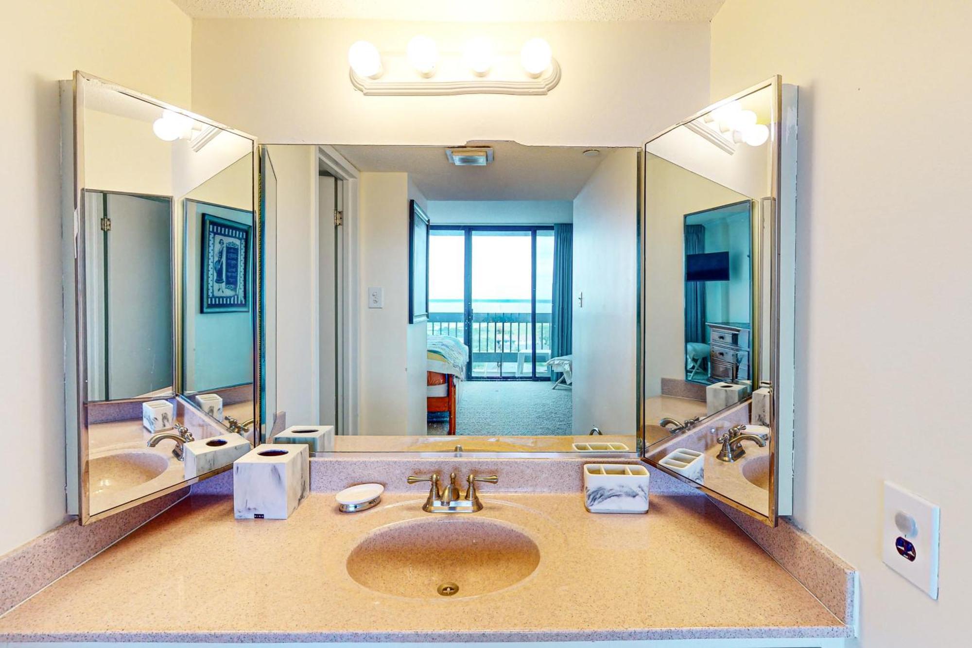 Century I 1618 Apartment Ocean City