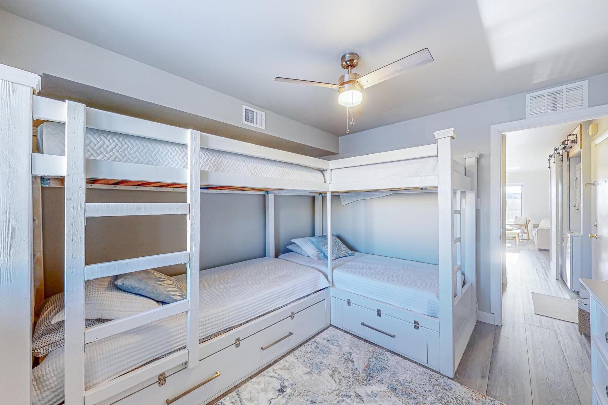 Jamaica Iv Unit 108 Apartment *