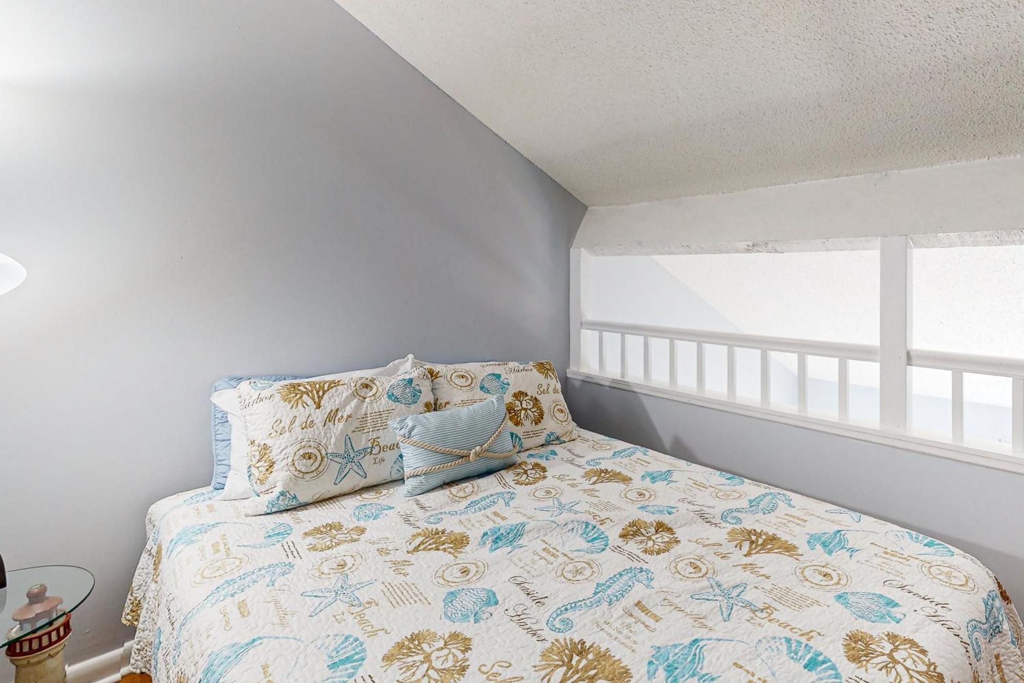 Old Port Cove 27 Apartment