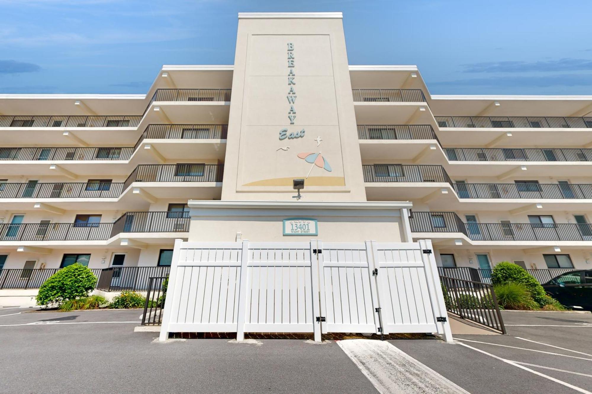 Breakaway East 206 * Ocean City