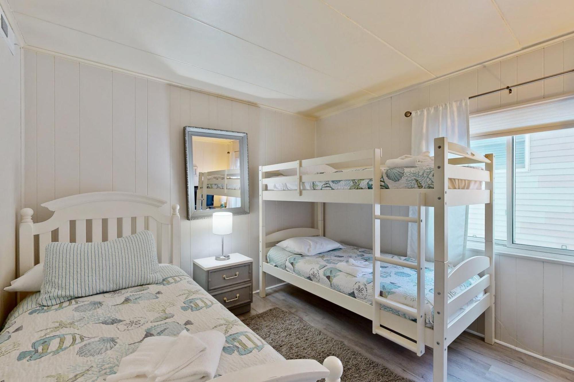 Coral Beauty Apartment