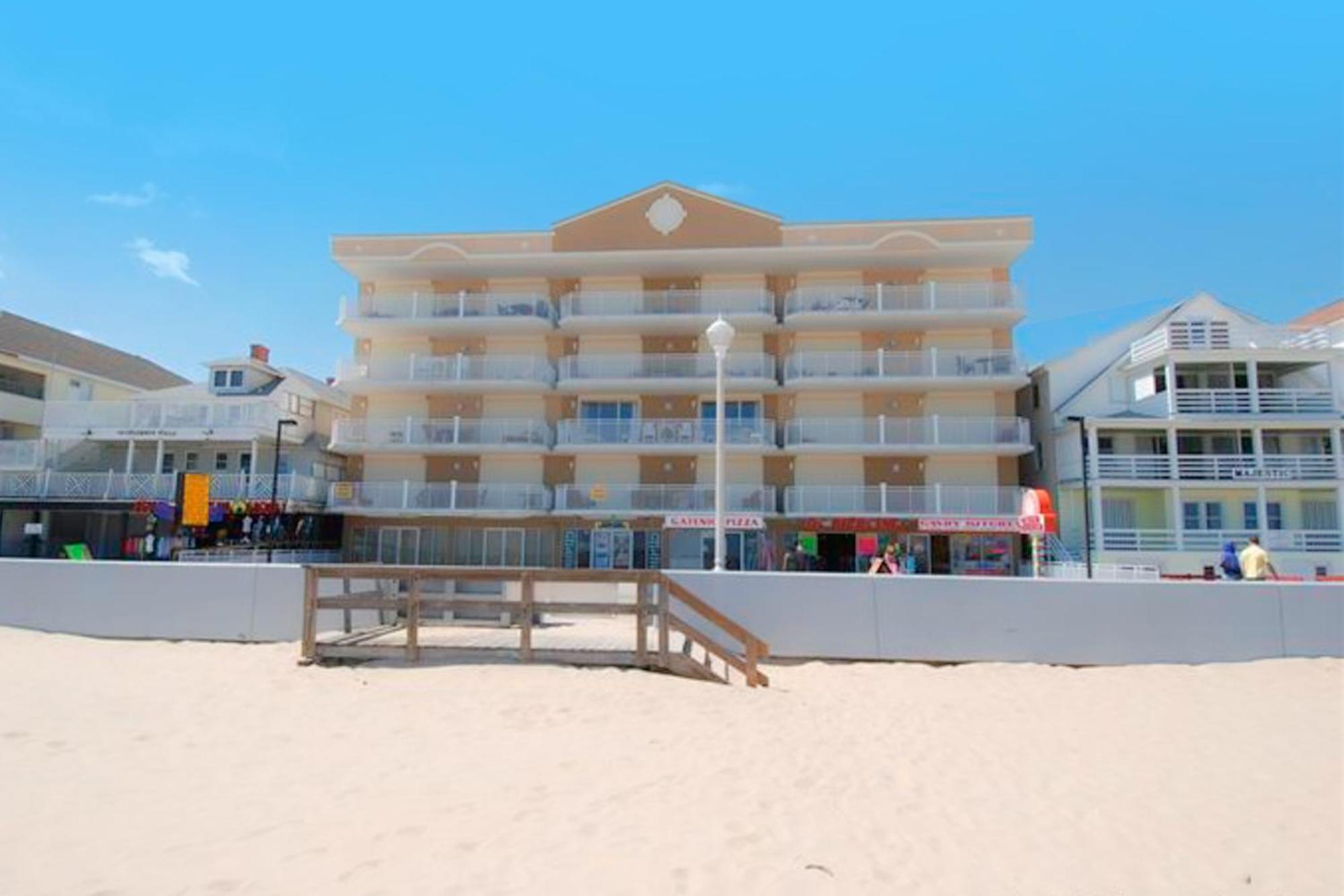 Oceans Mist 403 Apartment