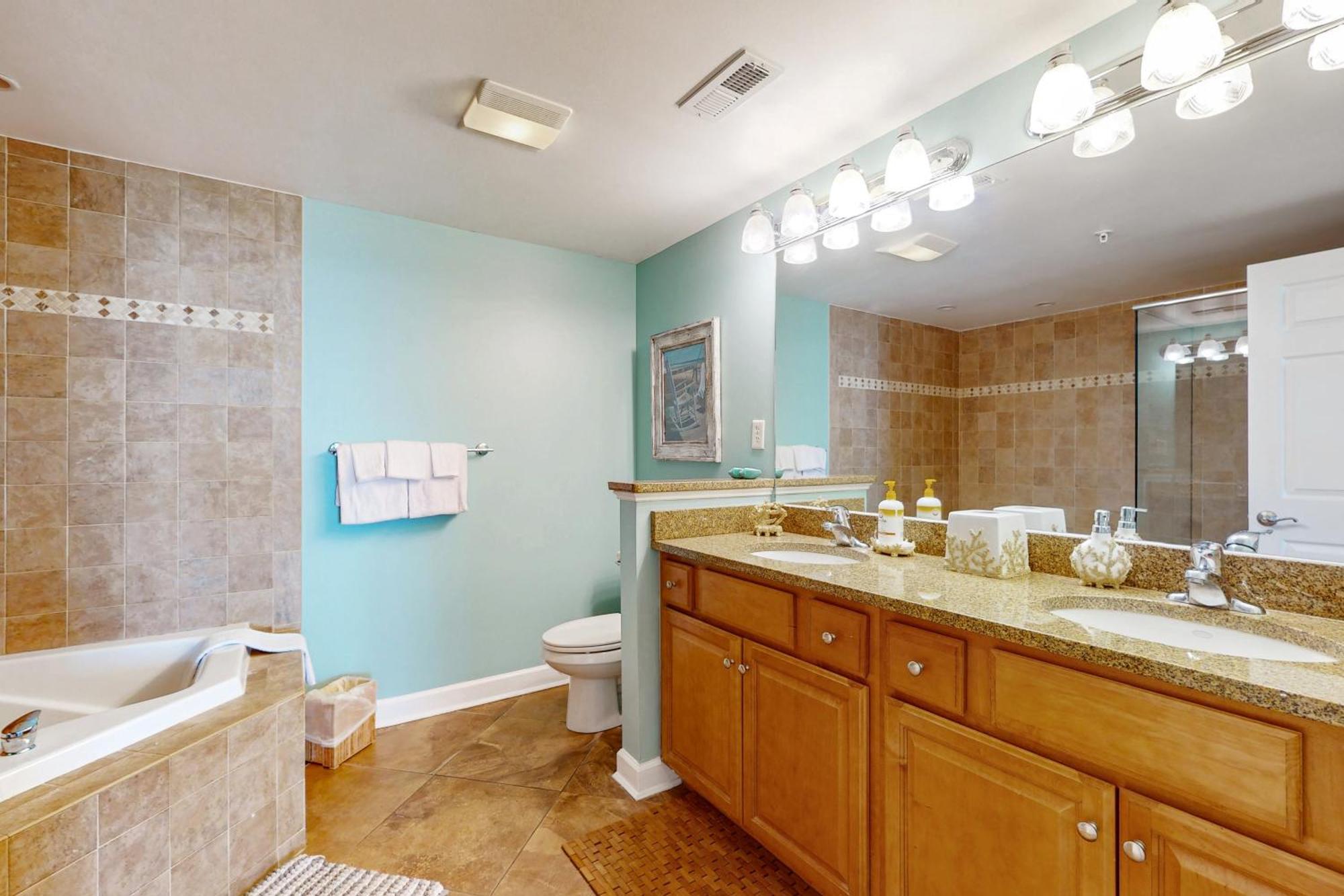 Apartment Oceans Mist 403