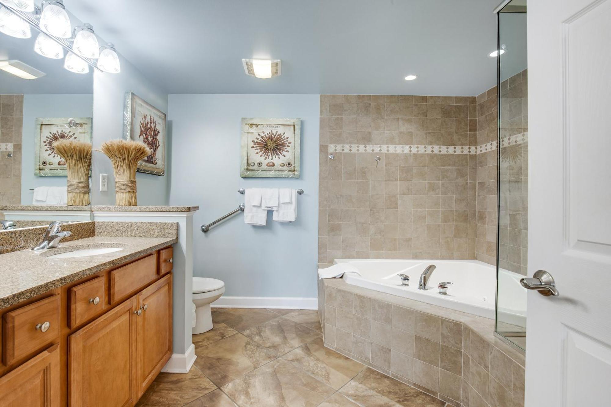 Oceans Mist 501 Apartment *