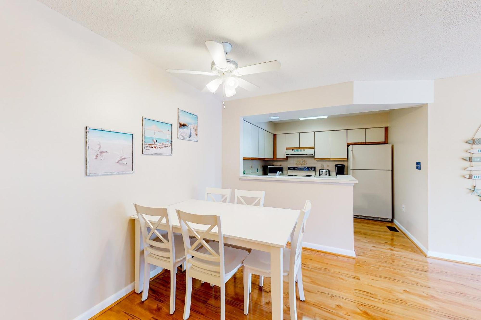Apartment Seascape At Heron Harbor Unit 15