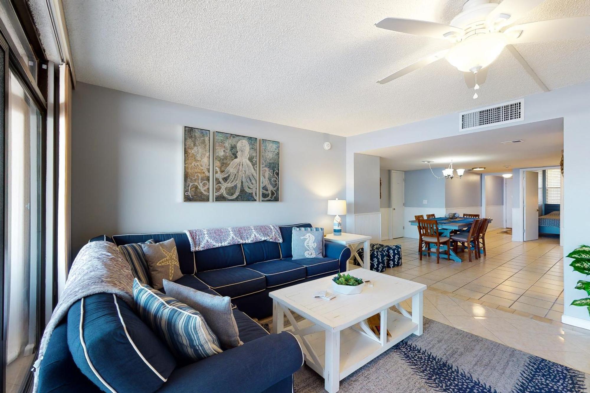 Fountainhead Towers 906 Apartment *