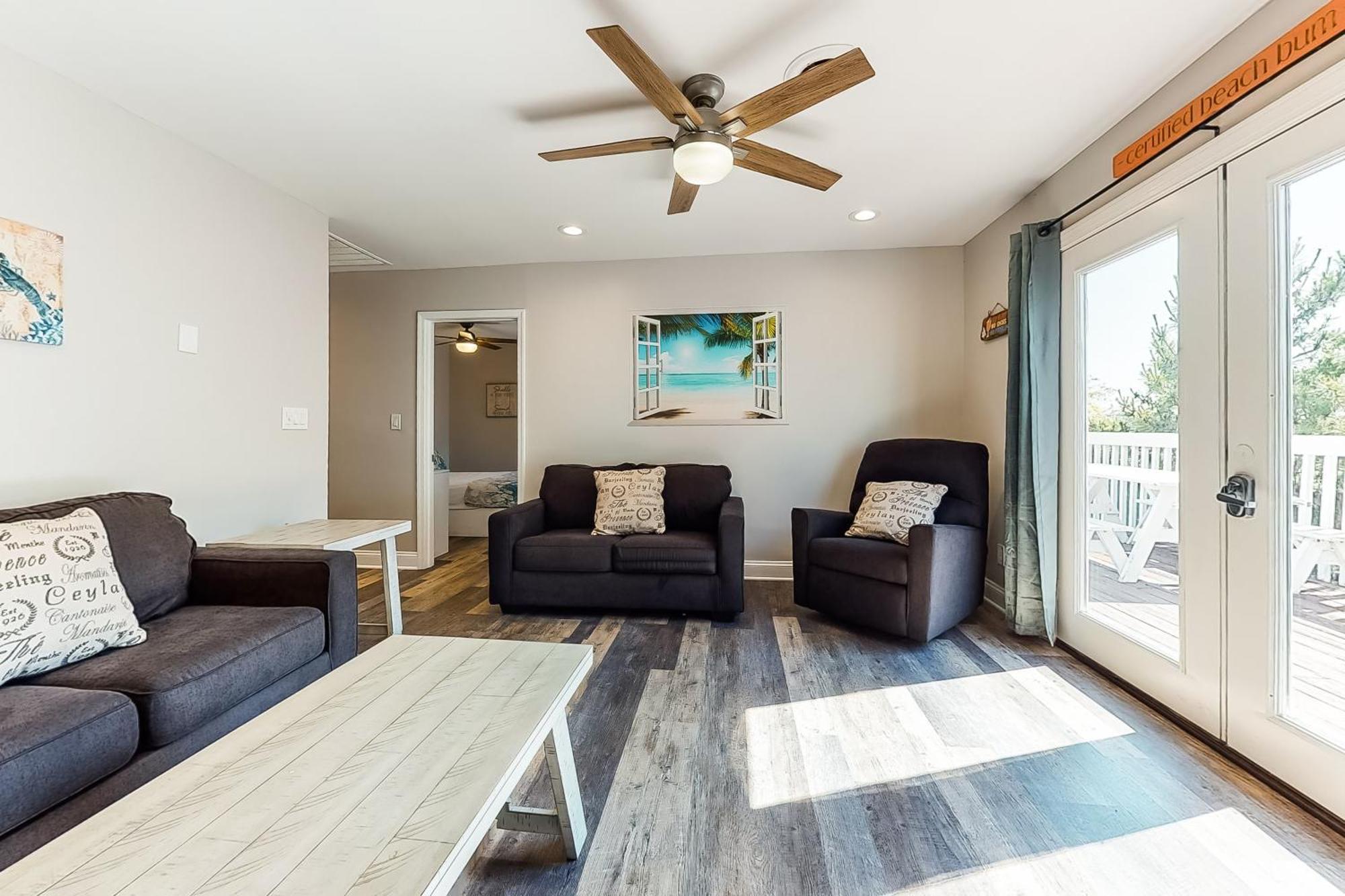 La Vista Bay 112 On 75th St Upper And Lower Combo Apartment *