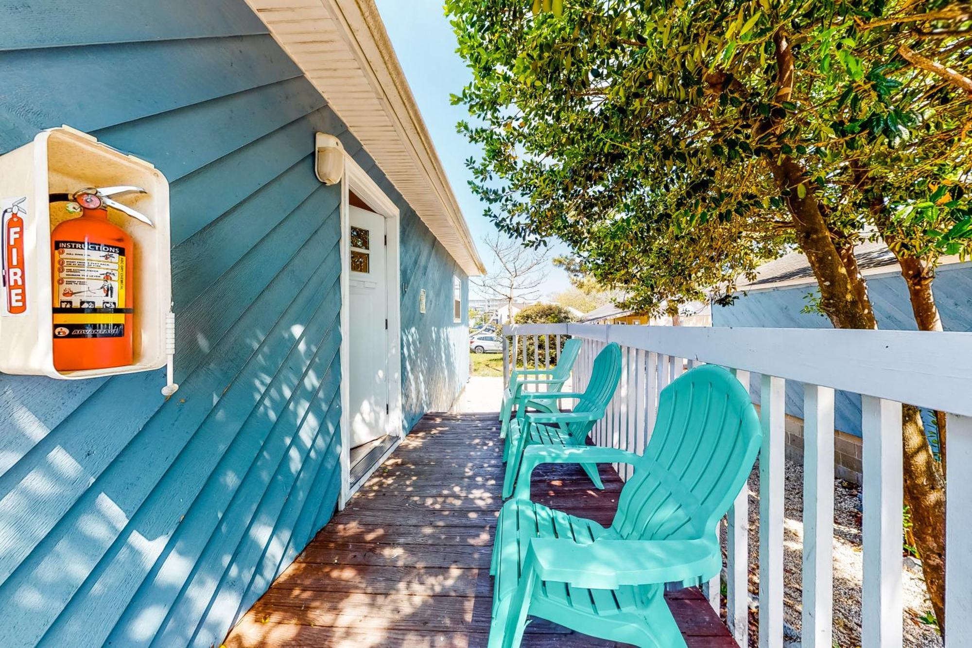 La Vista Bay 112 On 75th St Upper And Lower Combo Apartment