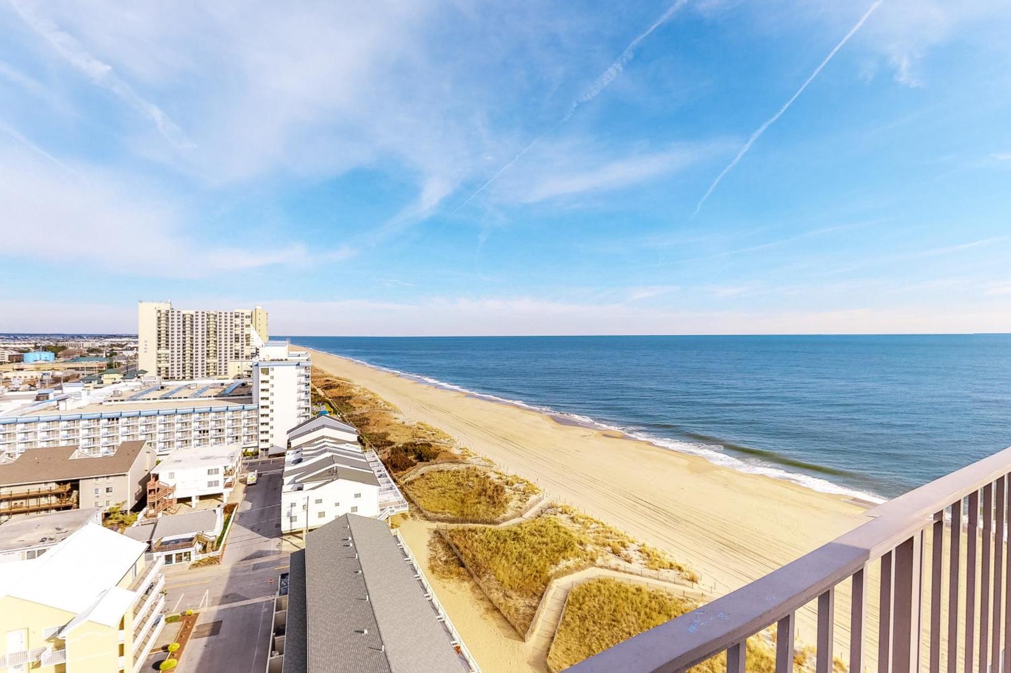Apartment Sea Terrace 1401 *