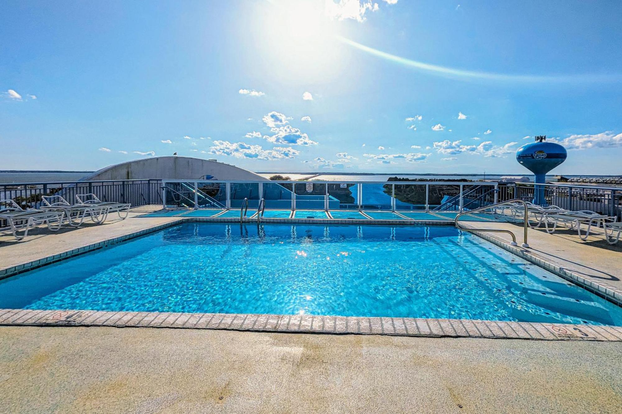 Sunset Pointe 402