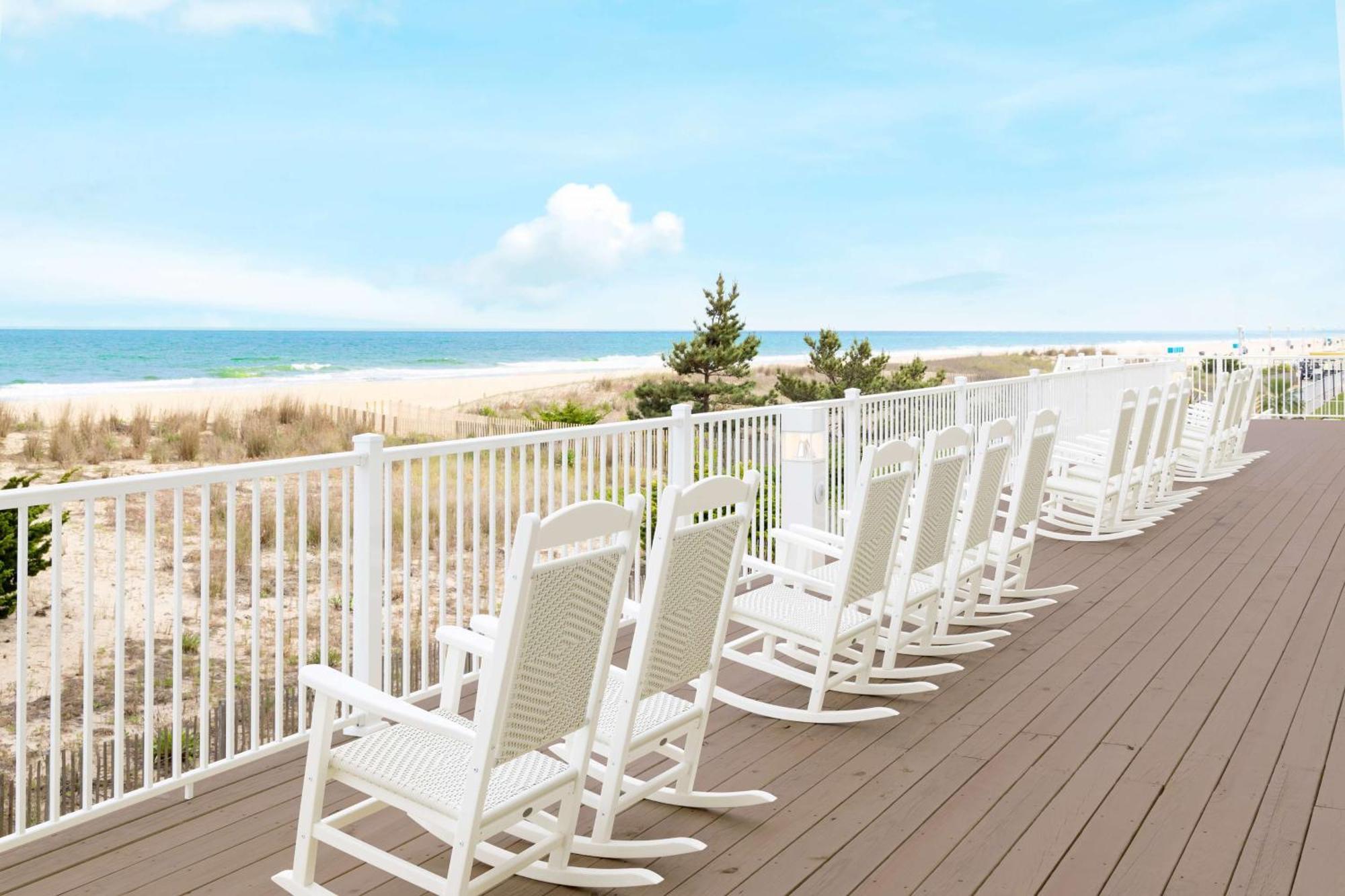 Hilton Garden Ocean Oceanfront Hotel 3*