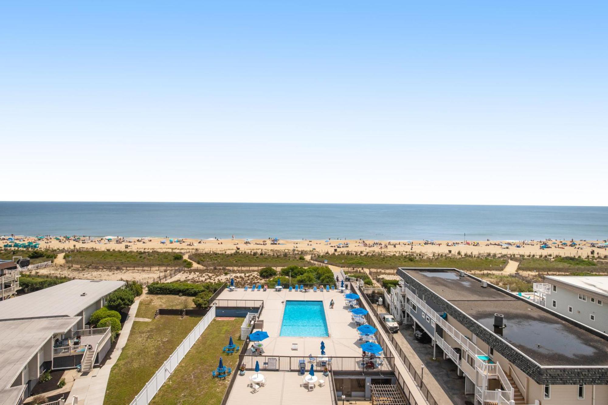 Apartment Fountainhead Towers 802