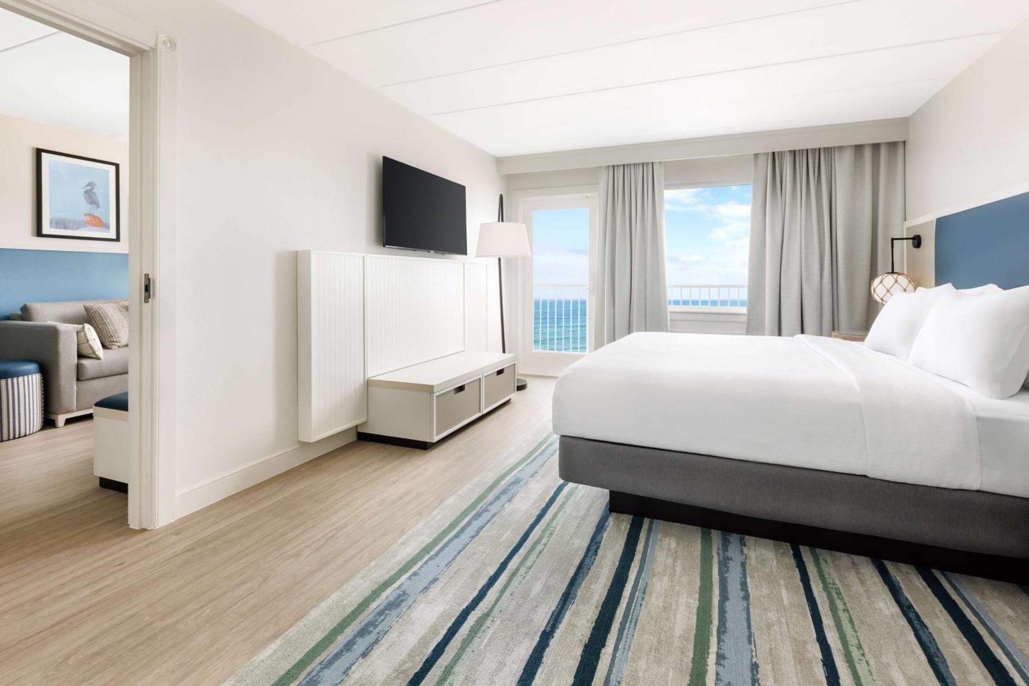 Hotel Hilton Garden Ocean Oceanfront 3*