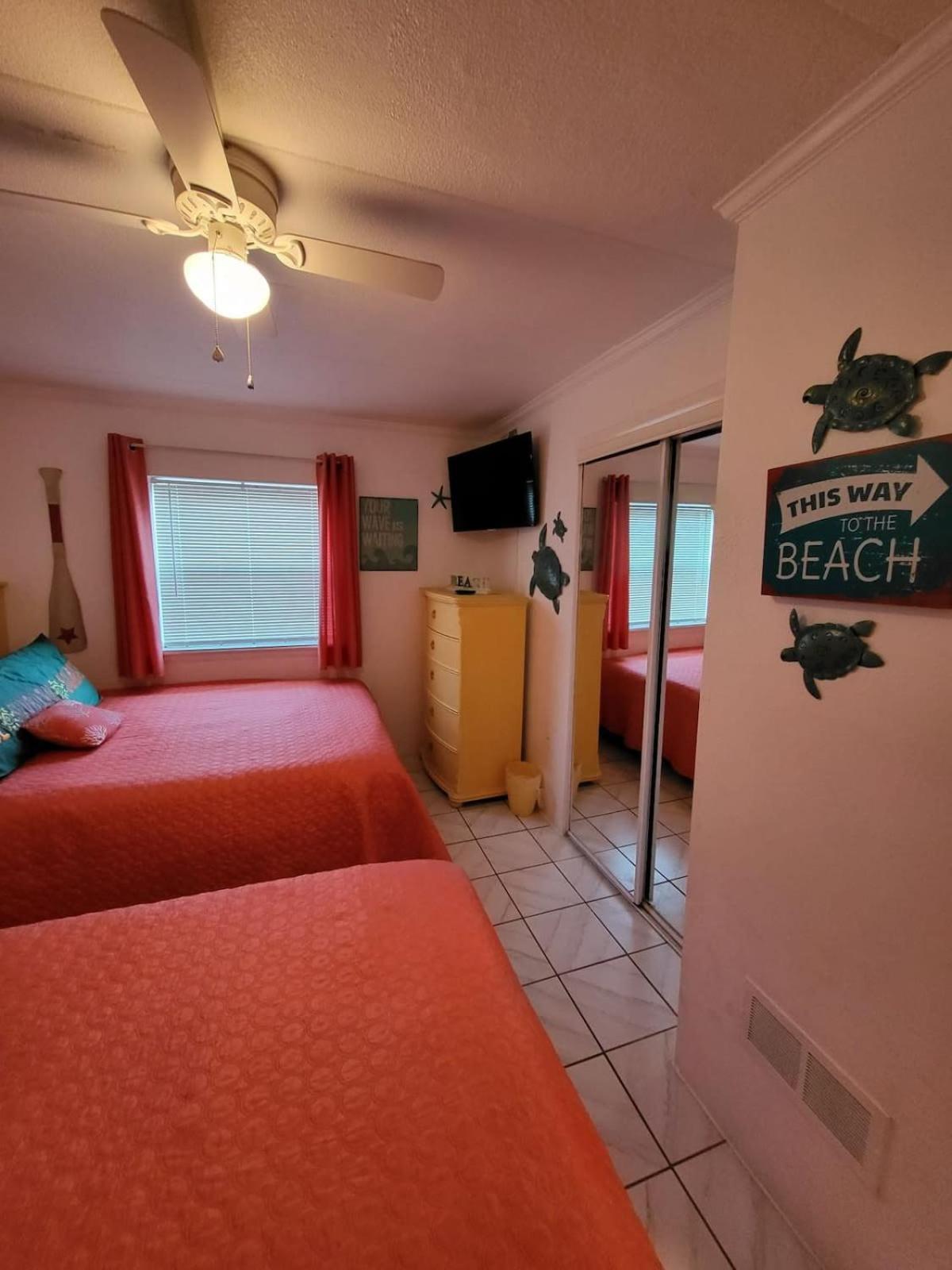 Captain's Quarters Apartment Ocean City
