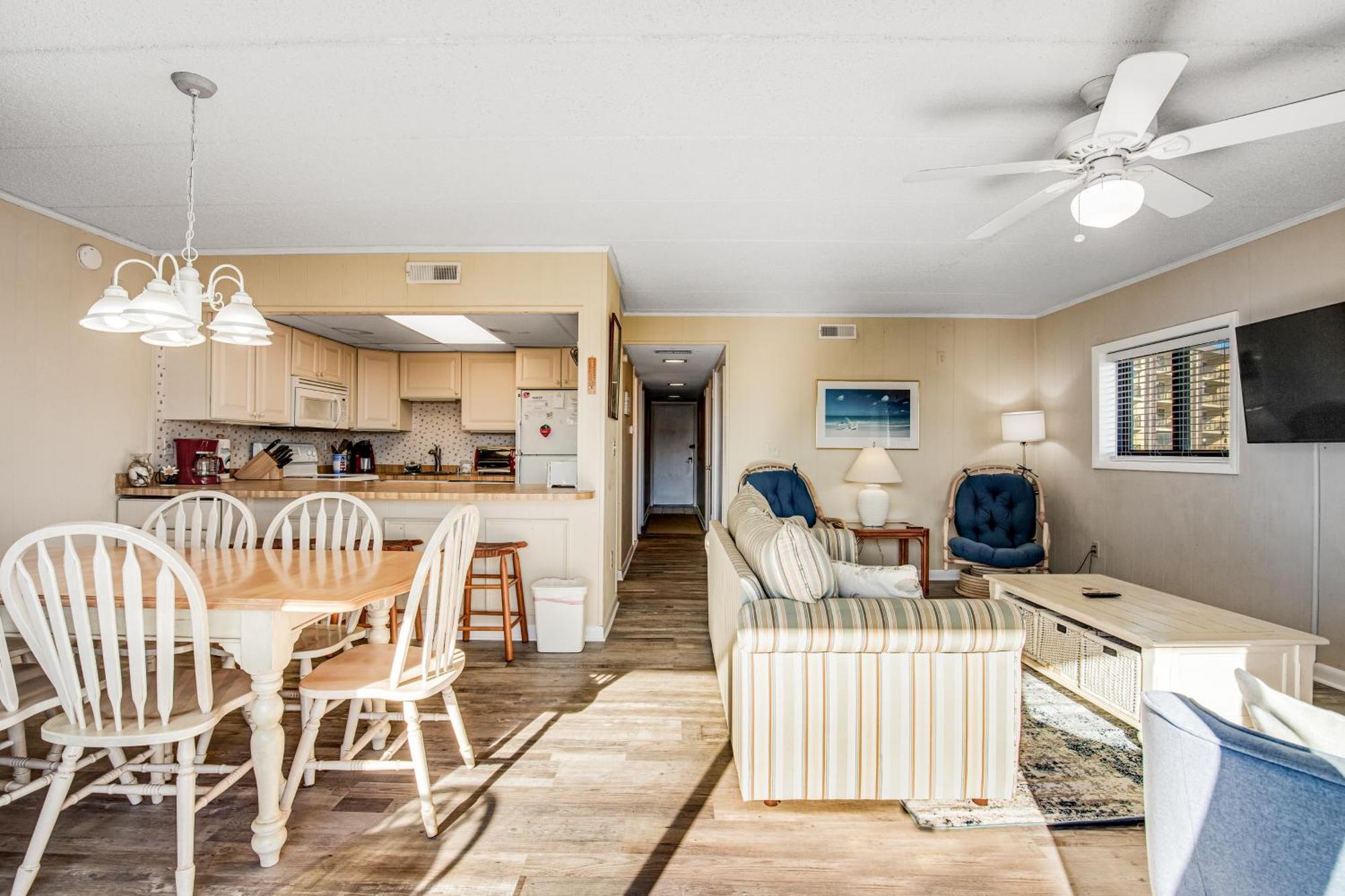 Watergate Apartment *