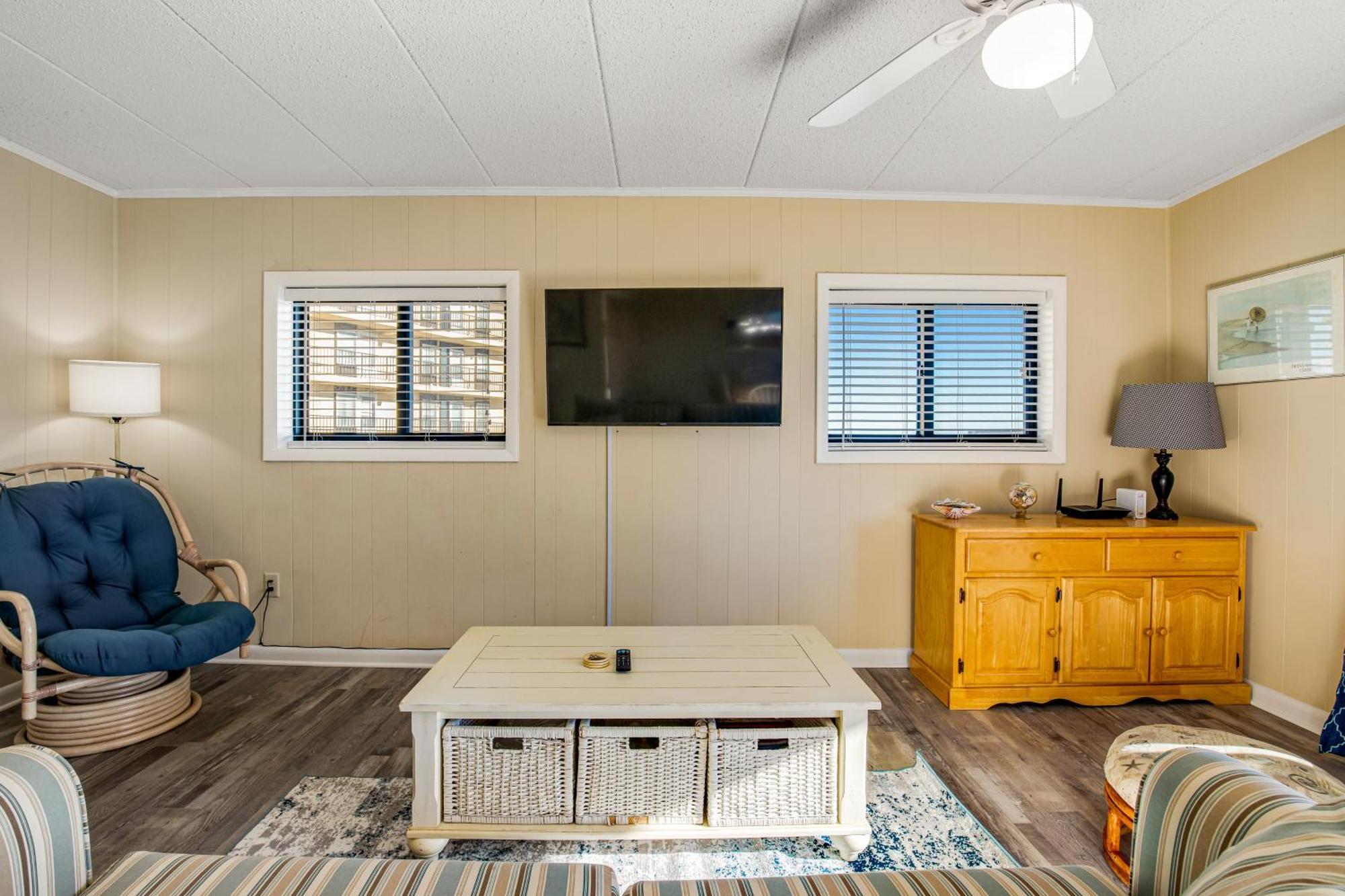 Watergate Apartment *