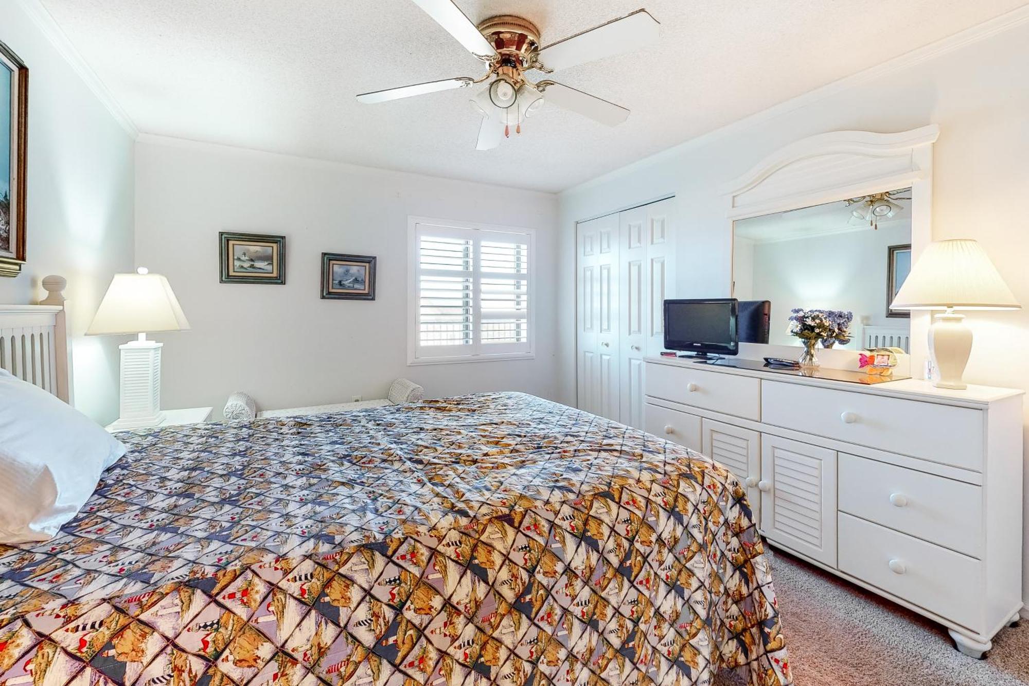 Golden Surf Apartment