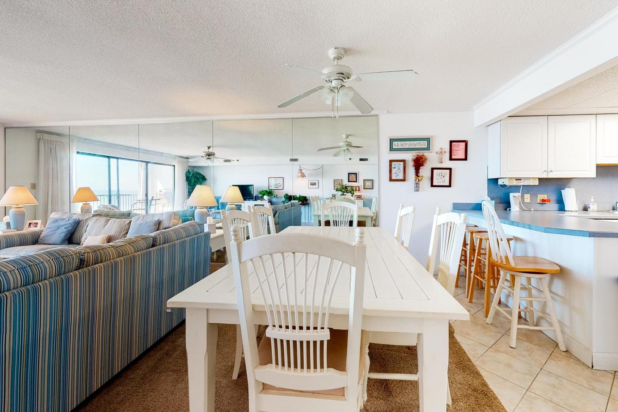 Golden Surf Apartment *