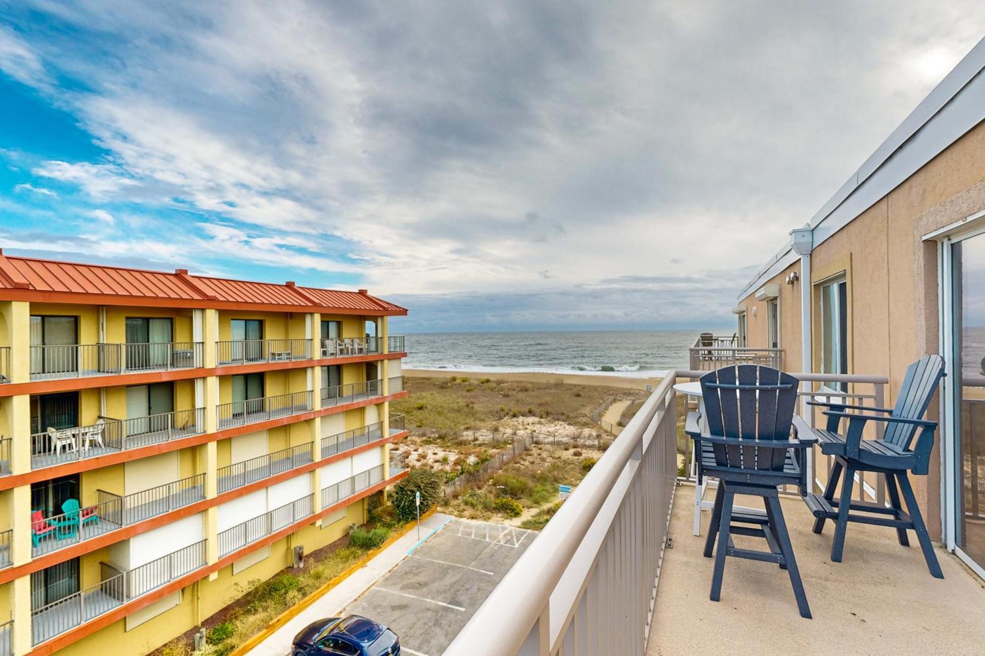 Surfcaster Unit 401 Apartment