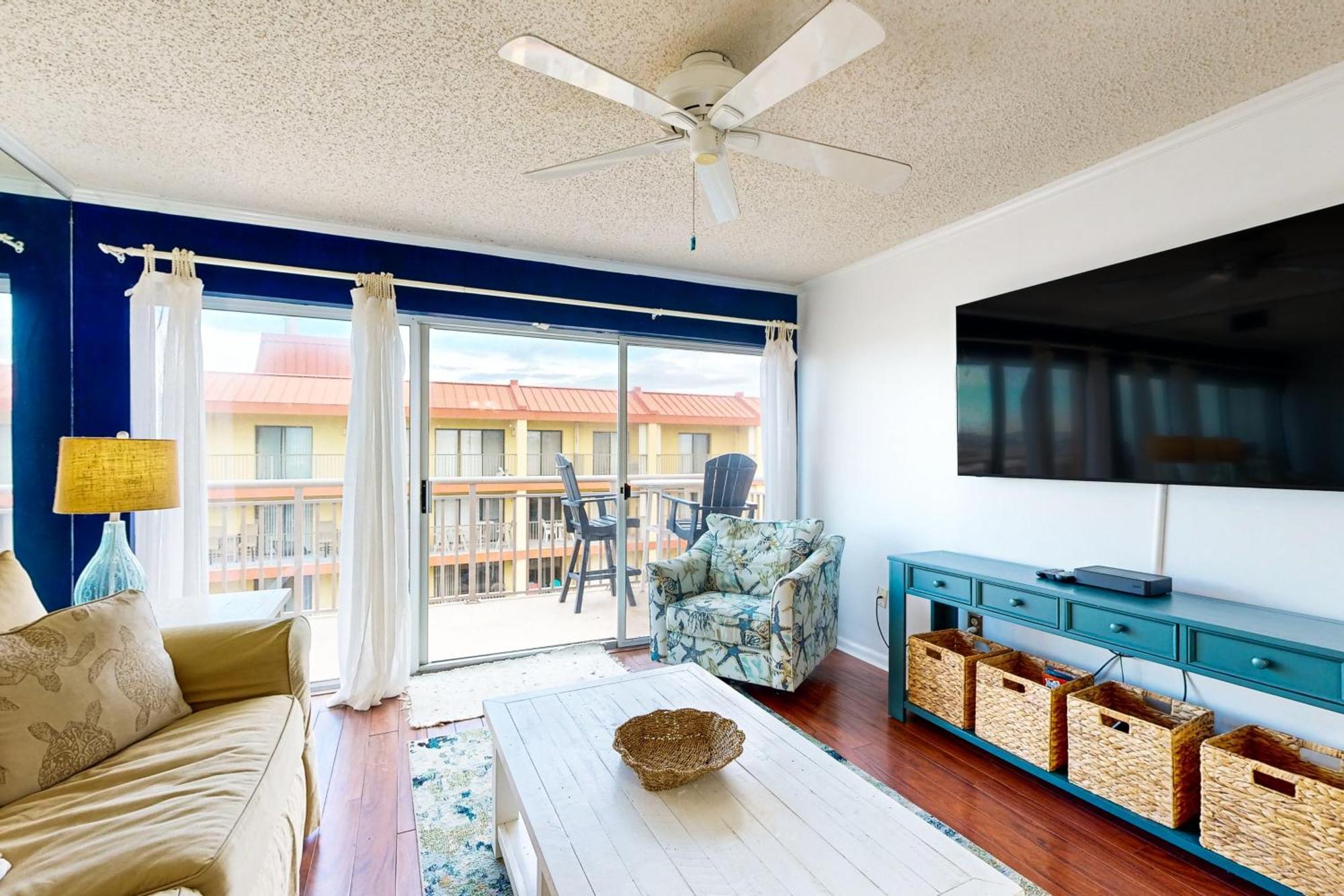 Apartment Surfcaster Unit 401 *