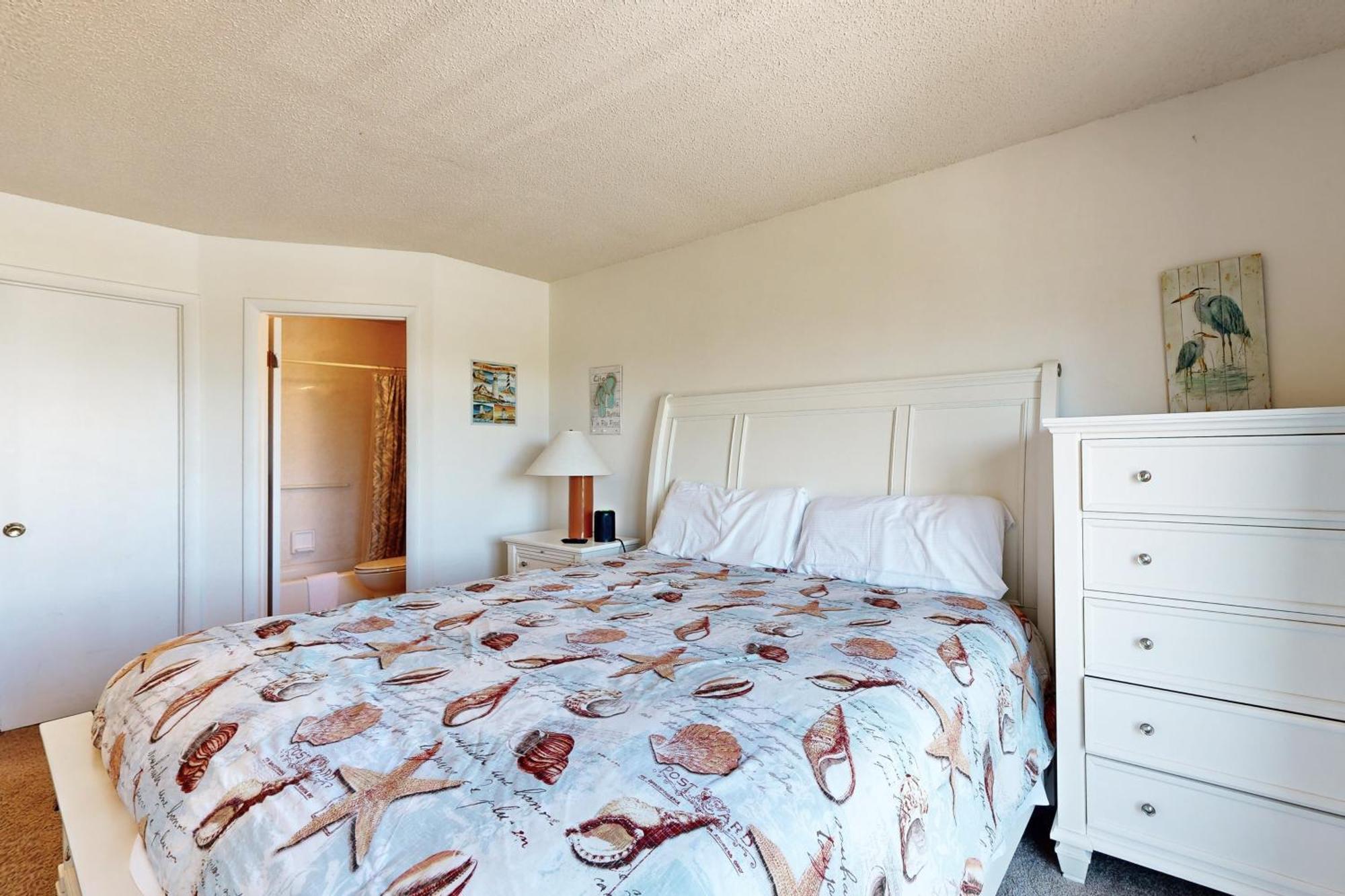 Sunset Landing Unit 11 & 12 Apartment *