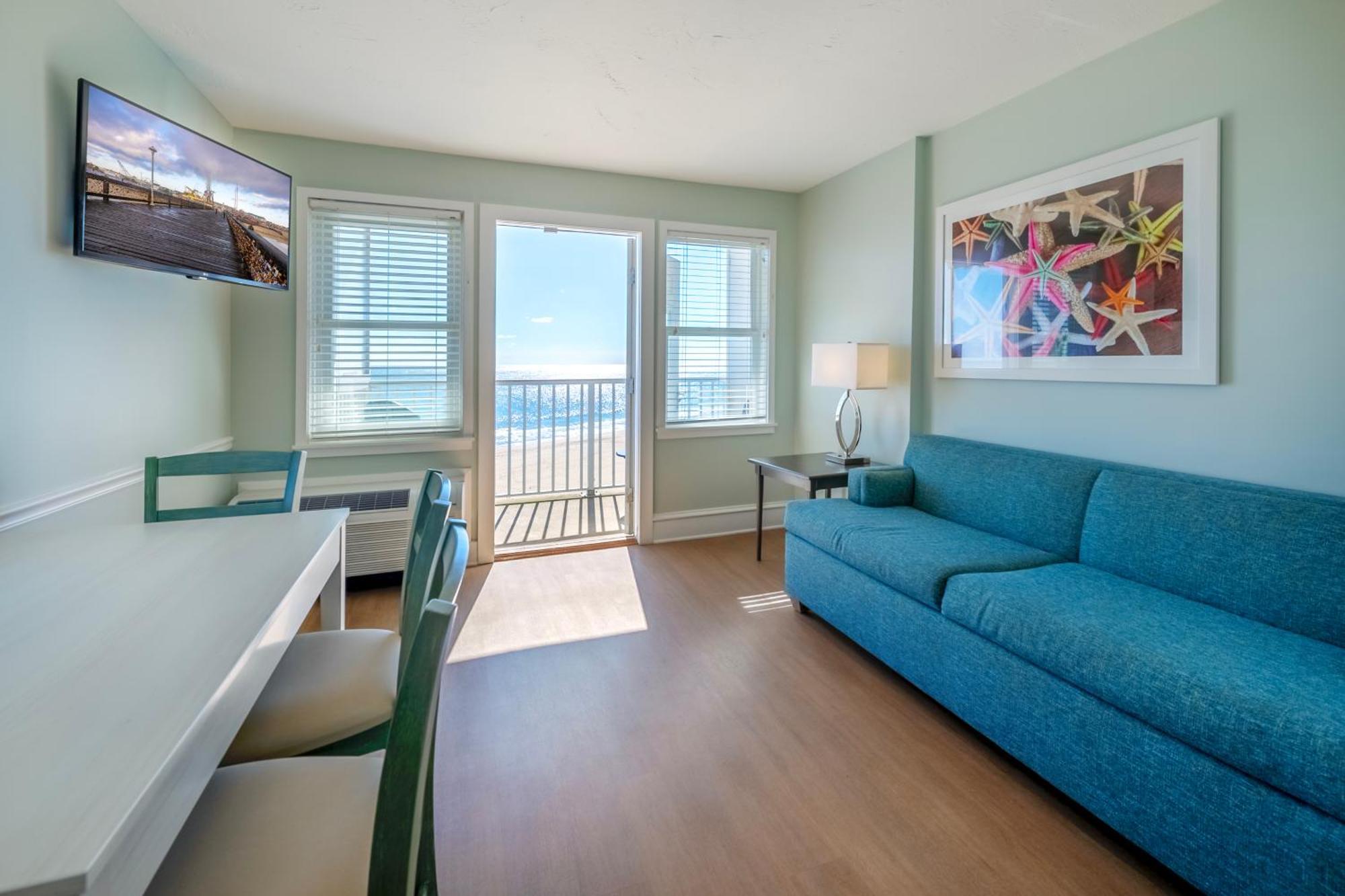 Commander & 3* Ocean City