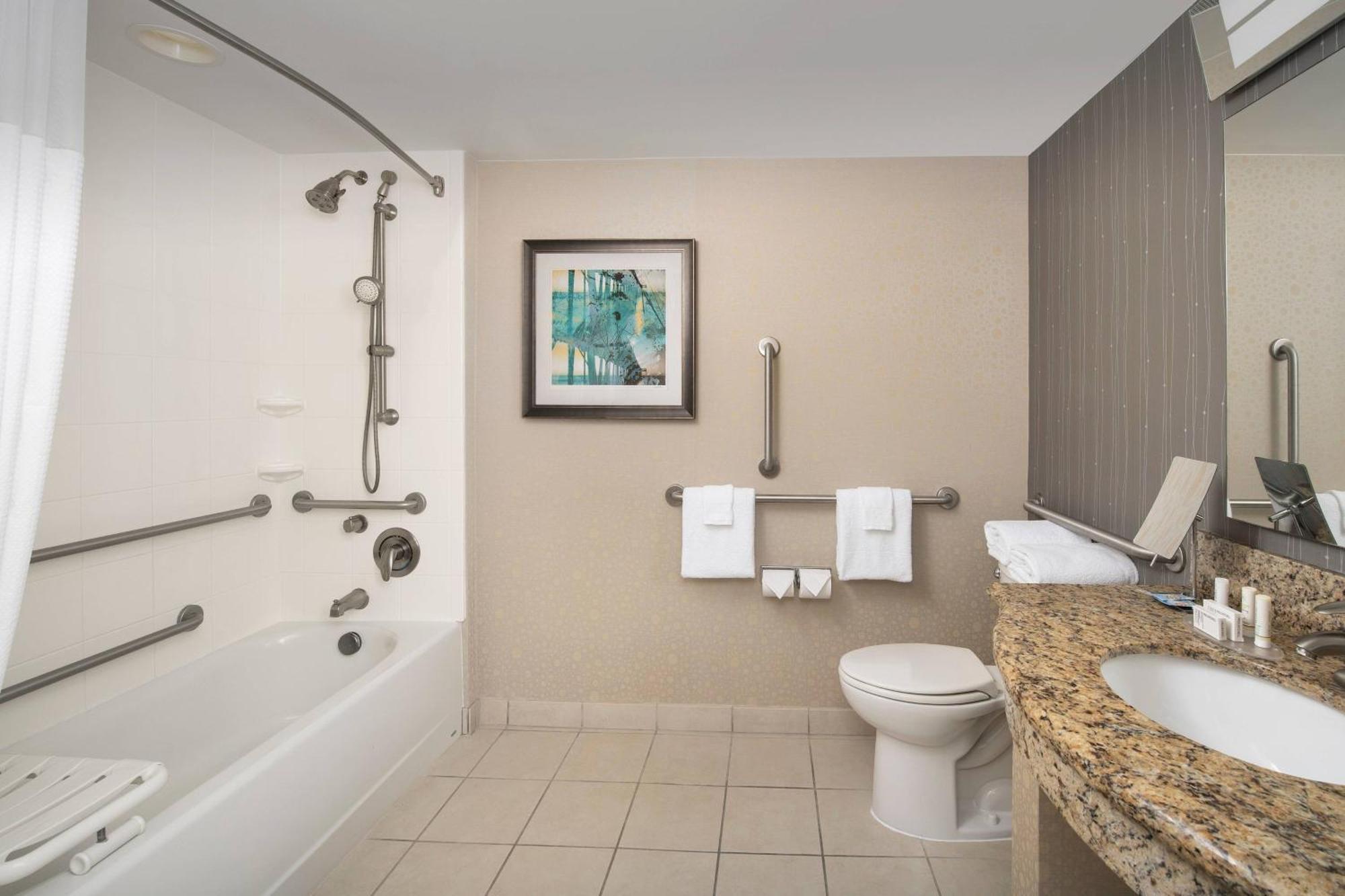 Hotel Courtyard By Marriott Ocean Oceanfront Ocean City