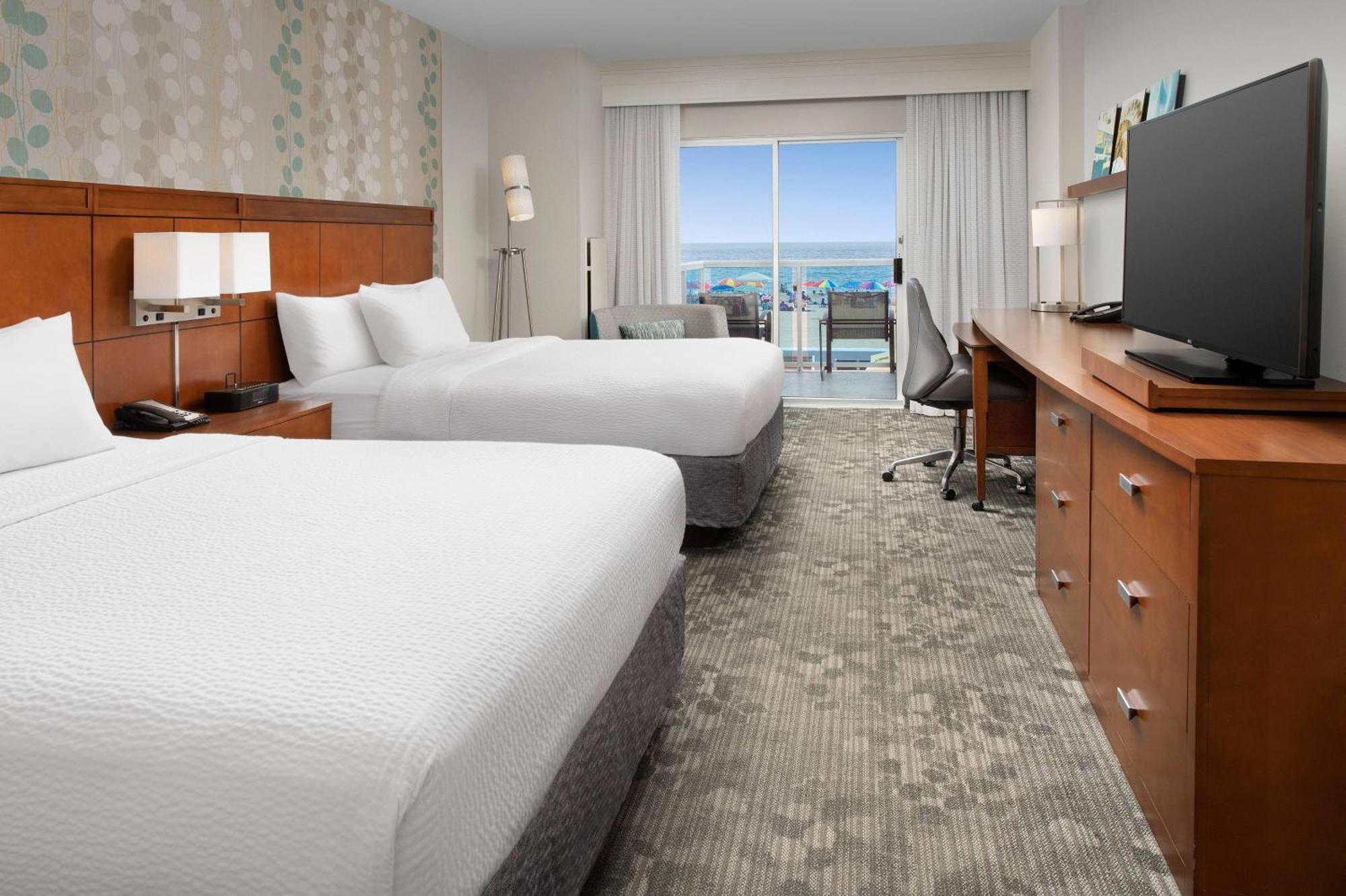 Courtyard By Marriott Ocean Oceanfront