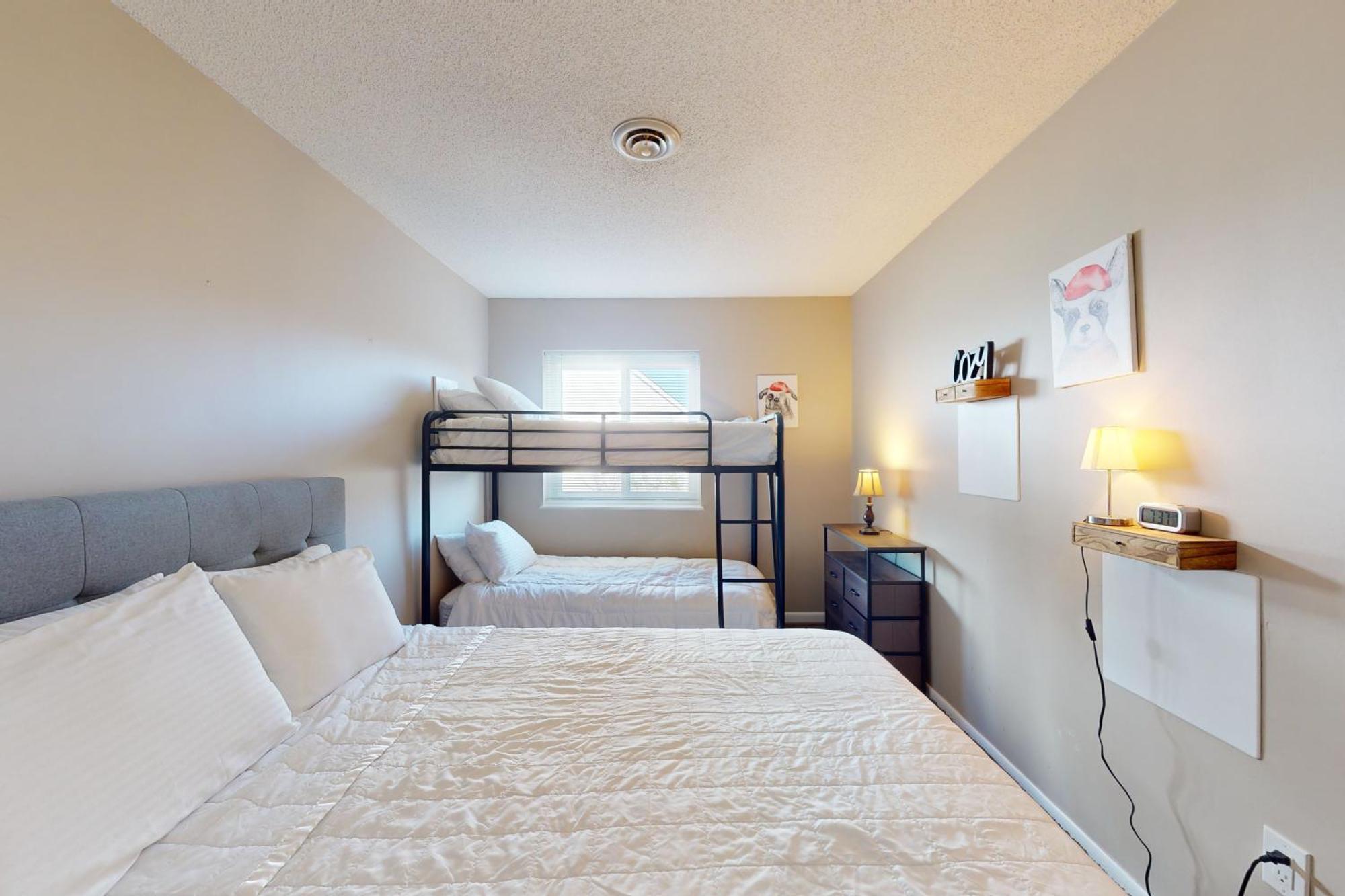 Apartment Eight On The Bay 83
