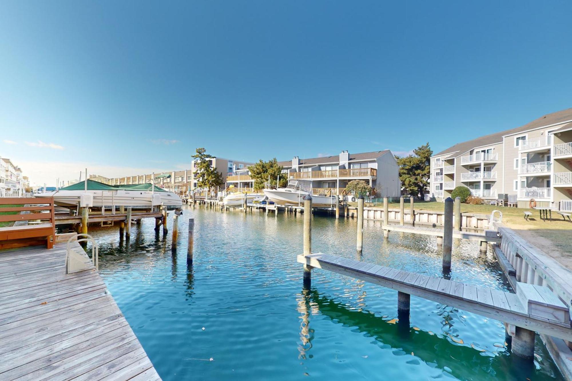 Eight On The Bay 83 * Ocean City