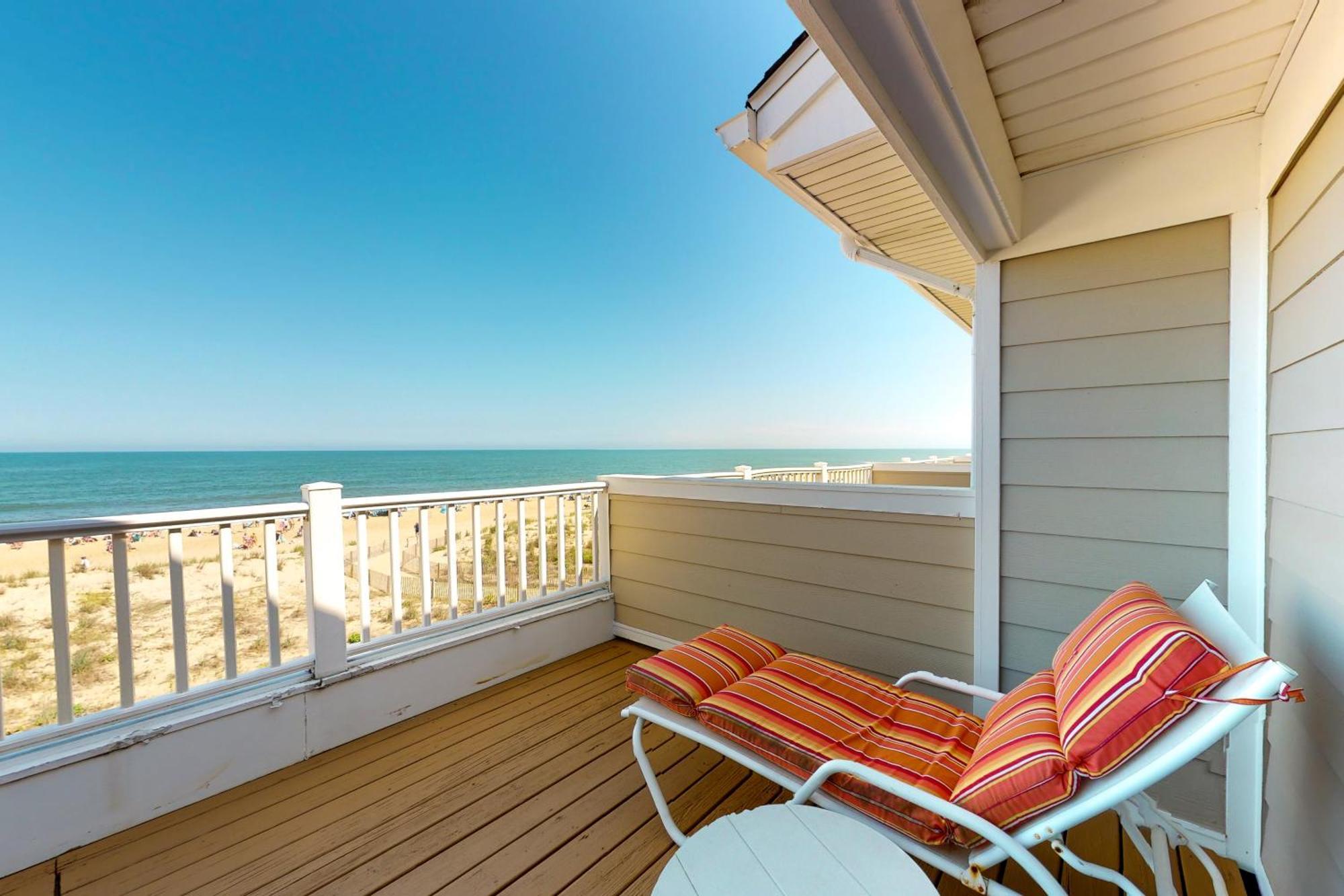 Spacious Beachfront Apartment